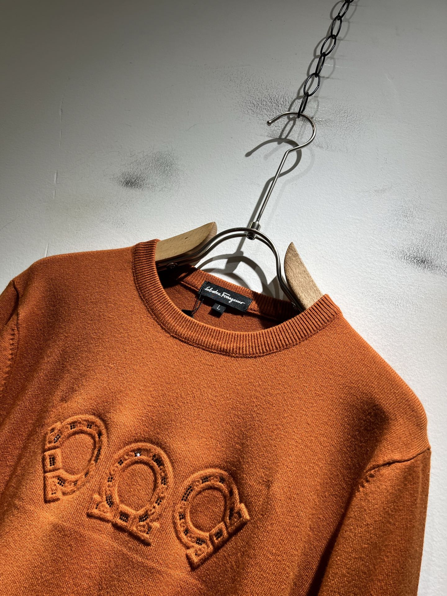 Ferraga*mo菲拉*慕 2025秋冬新款男士针织羊毛衫，采用进口专属针织羊毛面料！！简单菲拉*慕L