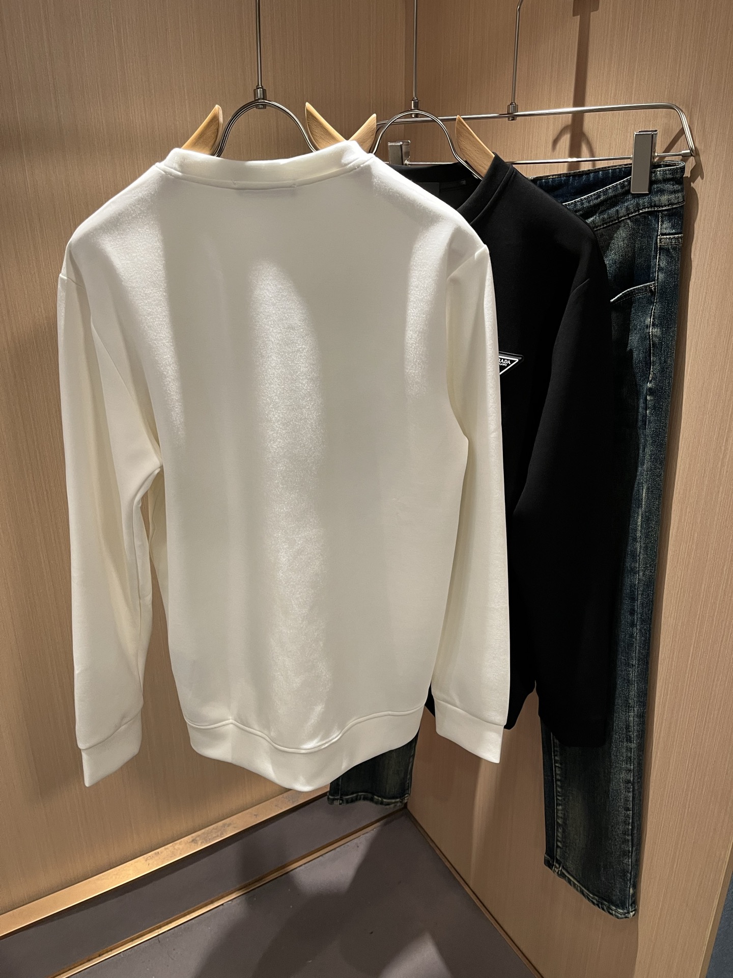 【⚠️最大穿240斤】 PRAD*A普*达2025秋冬新款男女同款👫卫衣，最新款全网独家首上！！~既经典