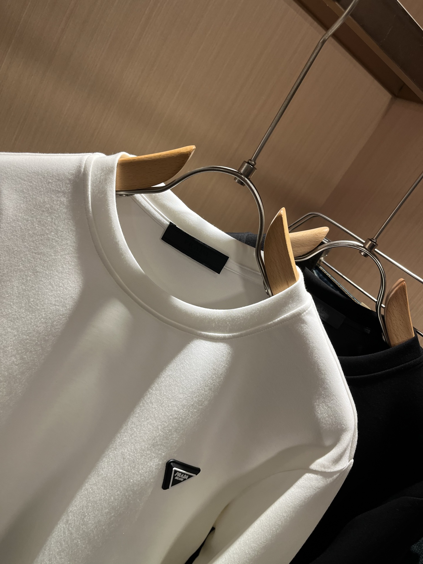 【⚠️最大穿240斤】 PRAD*A普*达2025秋冬新款男女同款👫卫衣，最新款全网独家首上！！~既经典