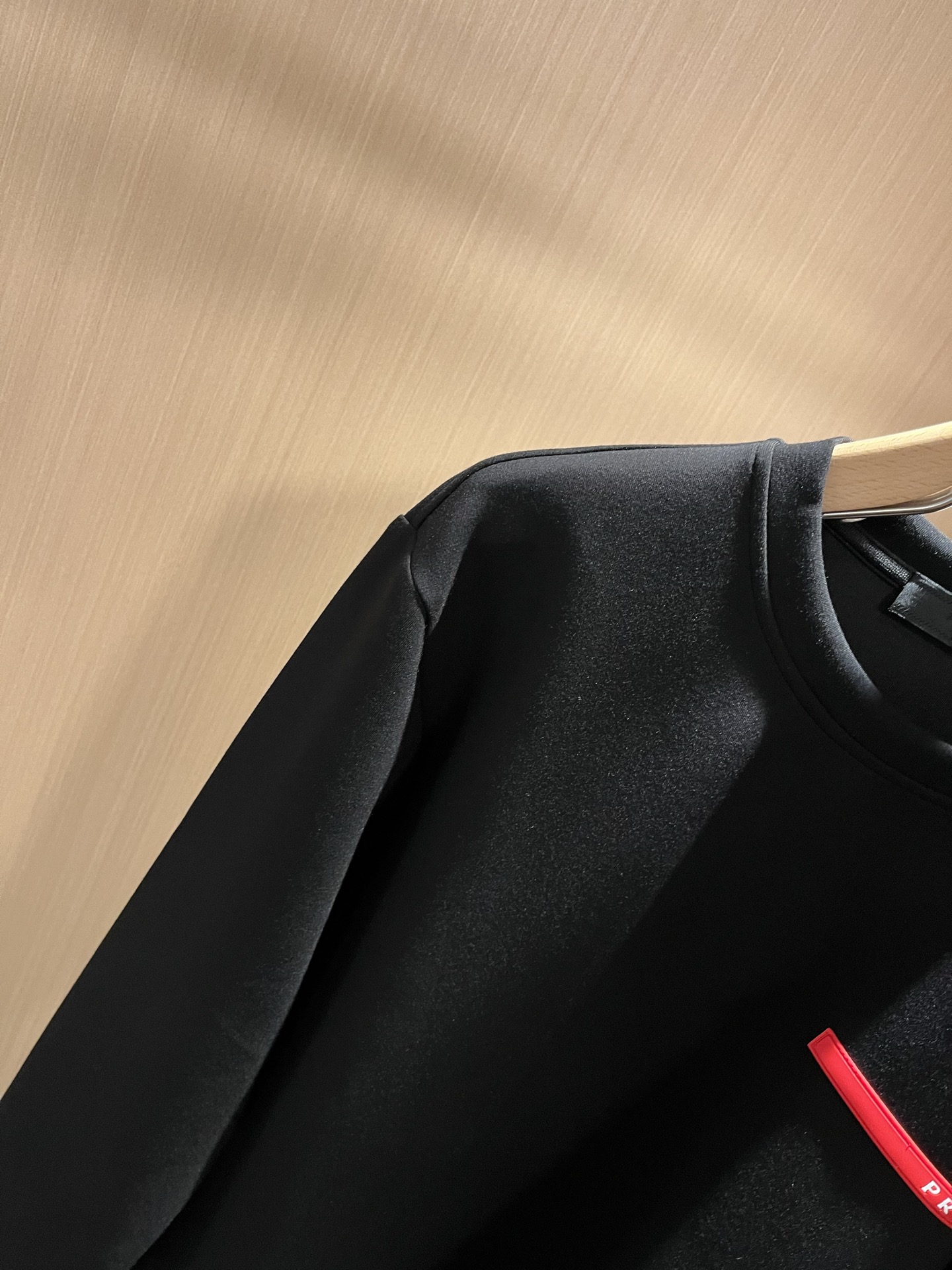 【⚠️最大穿240斤】 PRAD*A普*达2025秋冬新款男女同款👫卫衣，最新款全网独家首上！！~既经典