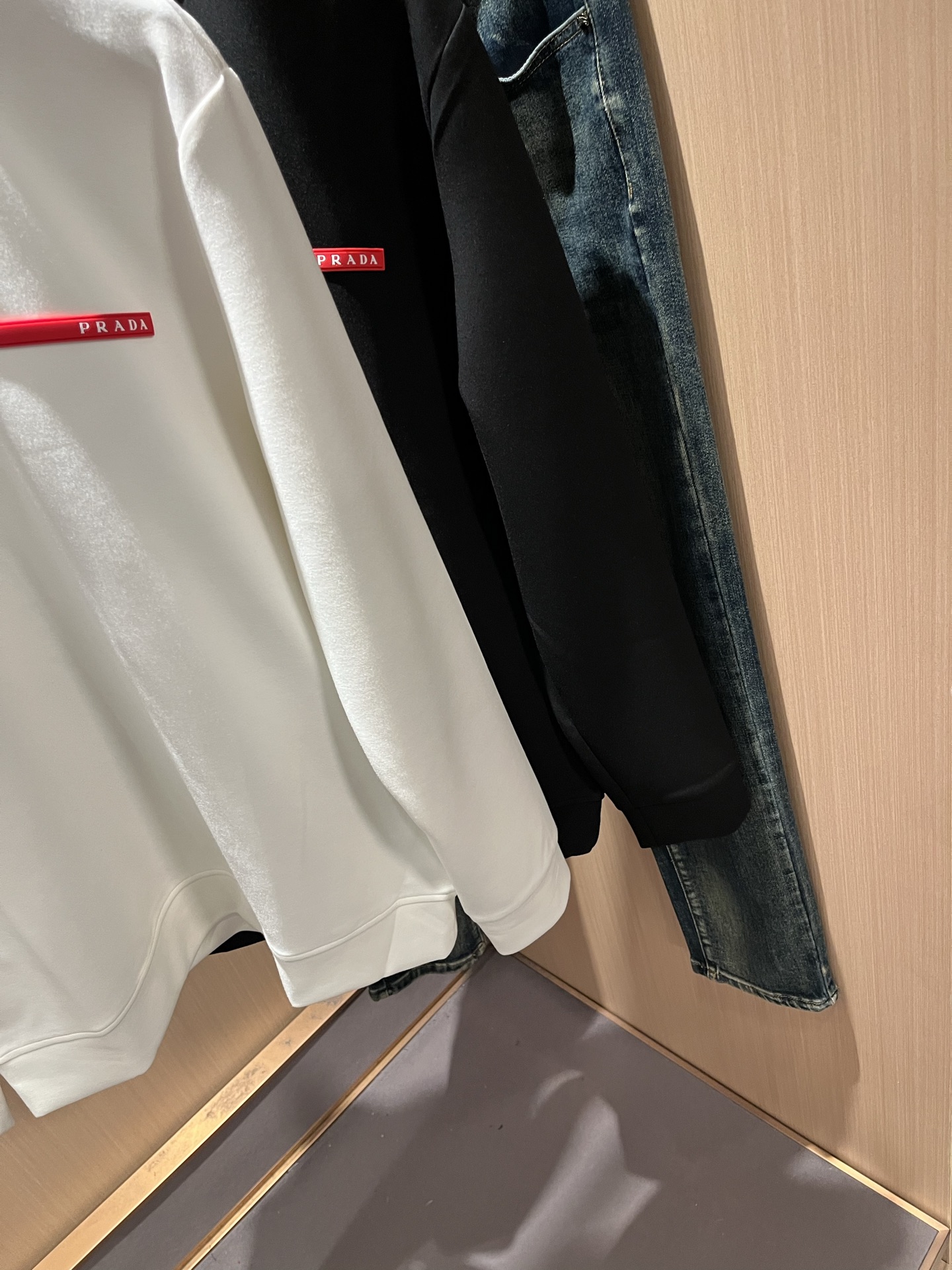 【⚠️最大穿240斤】 PRAD*A普*达2025秋冬新款男女同款👫卫衣，最新款全网独家首上！！~既经典
