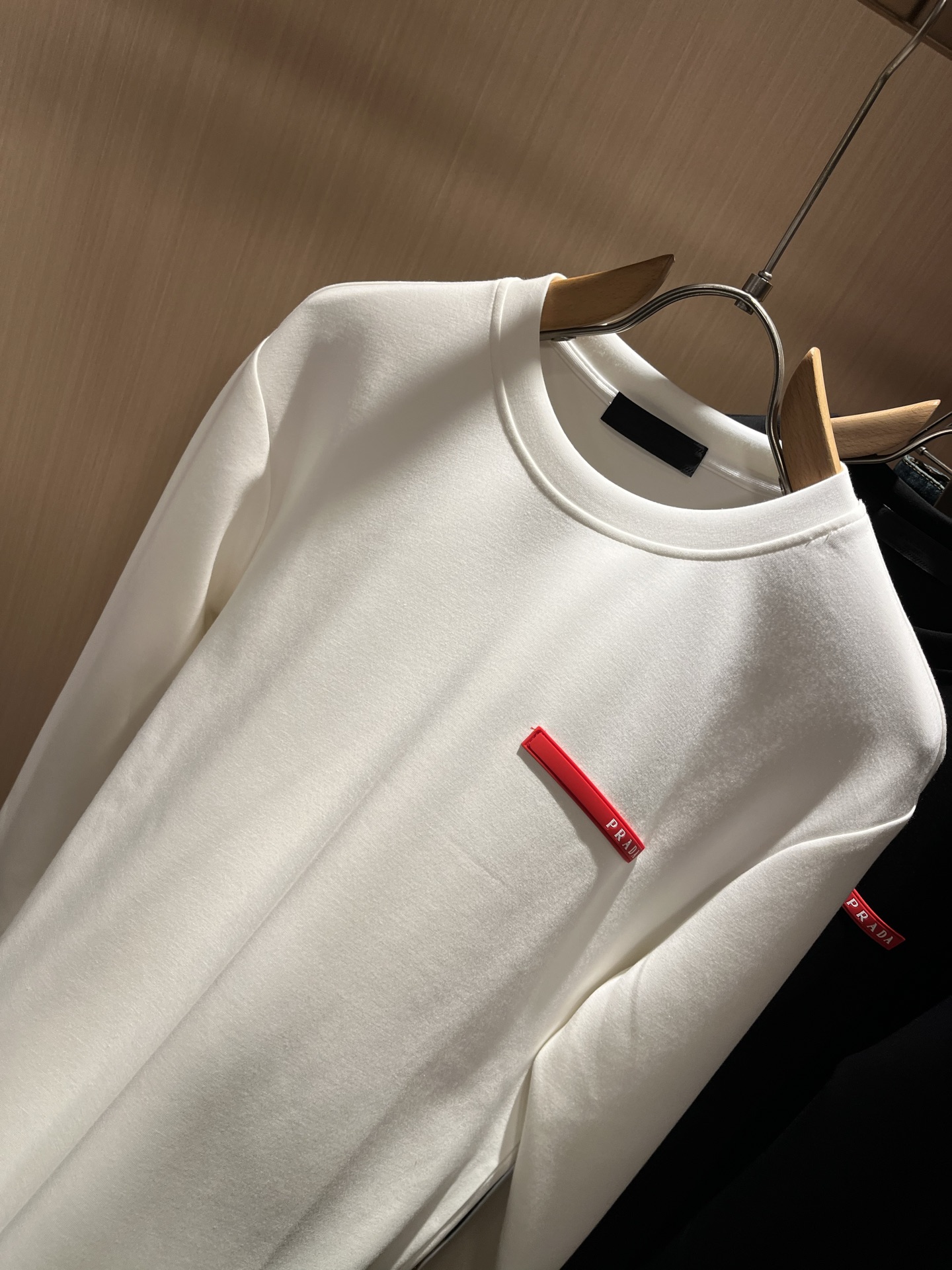 【⚠️最大穿240斤】 PRAD*A普*达2025秋冬新款男女同款👫卫衣，最新款全网独家首上！！~既经典