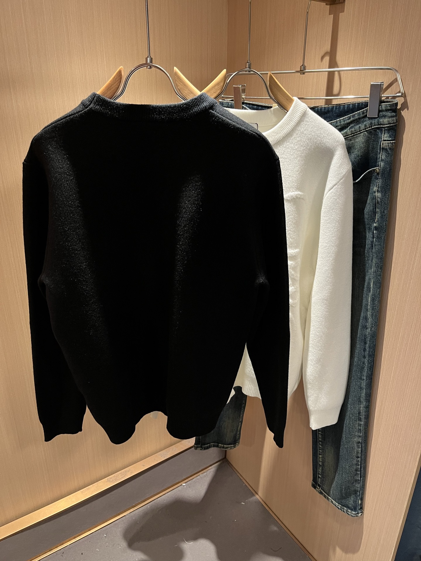 LO*WE/罗*威2025秋冬新款男女同款👫针织羊毛衫，贸易公司渠道货，2025年最新品，官柜同步售卖，