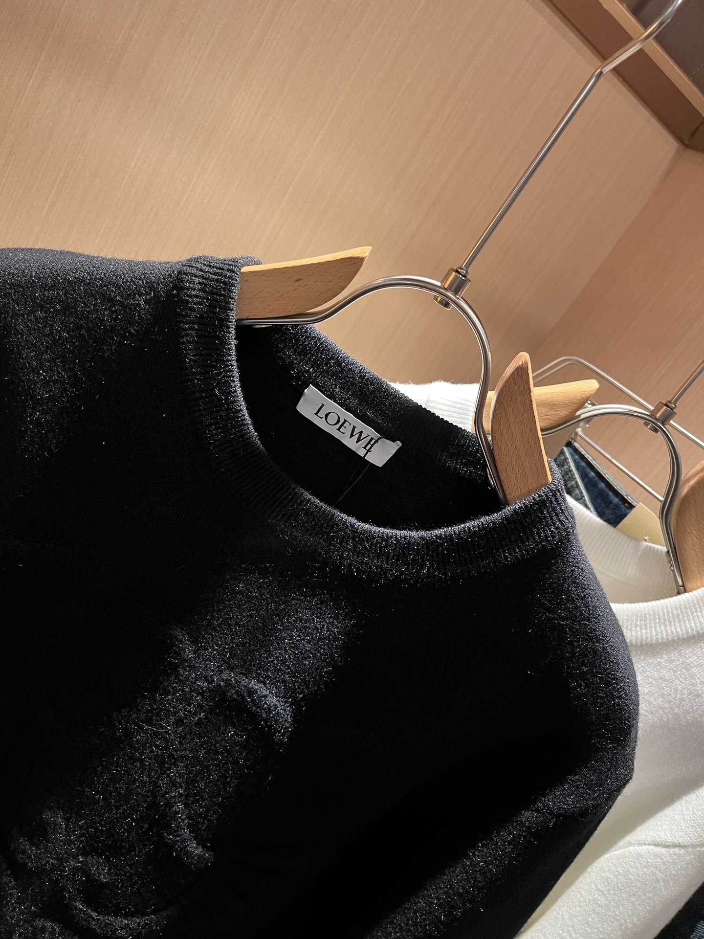 LO*WE/罗*威2025秋冬新款男女同款👫针织羊毛衫，贸易公司渠道货，2025年最新品，官柜同步售卖，