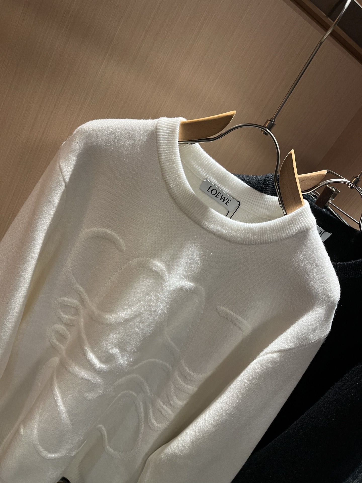 LO*WE/罗*威2025秋冬新款男女同款👫针织羊毛衫，贸易公司渠道货，2025年最新品，官柜同步售卖，