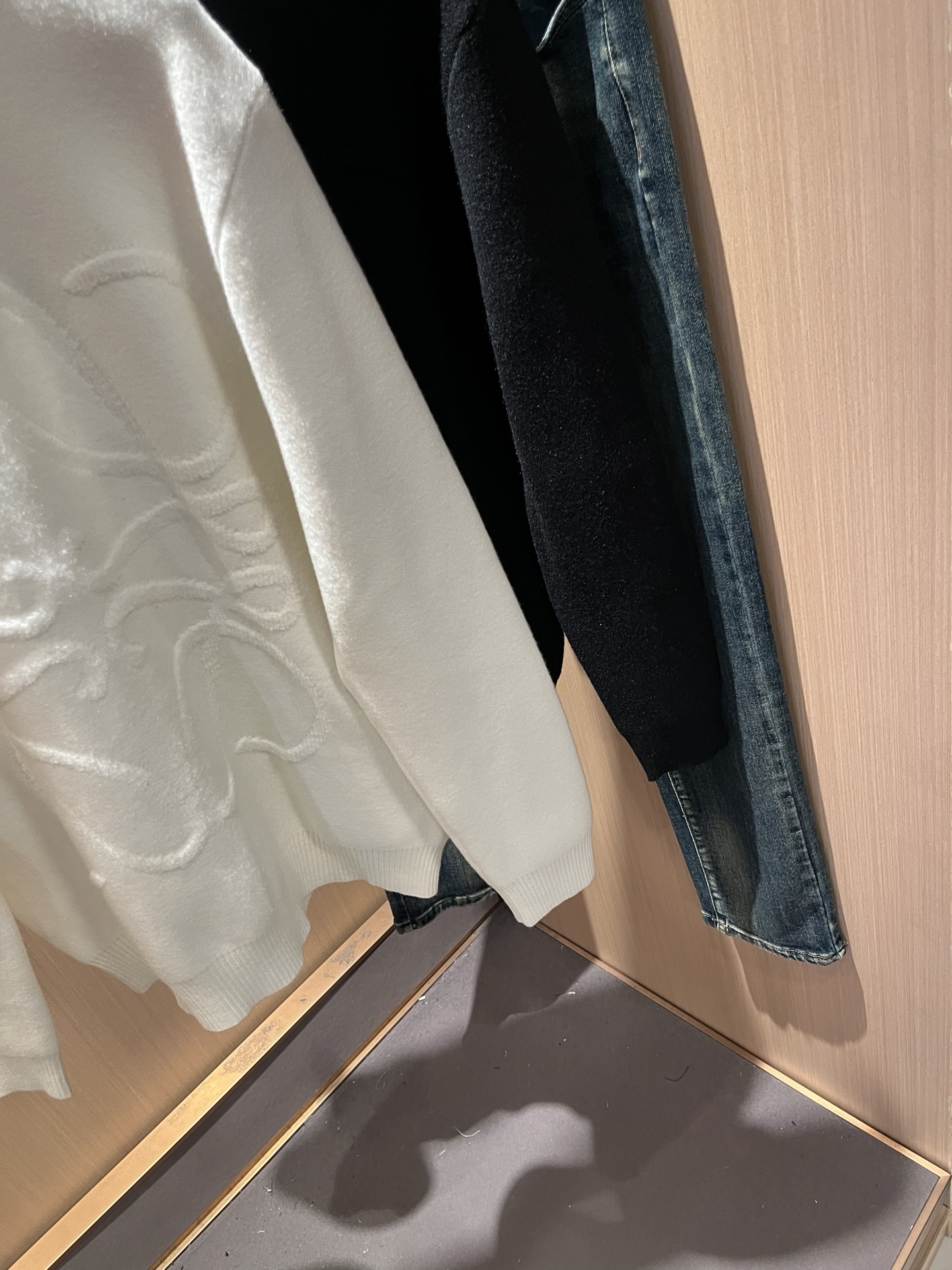 LO*WE/罗*威2025秋冬新款男女同款👫针织羊毛衫，贸易公司渠道货，2025年最新品，官柜同步售卖，