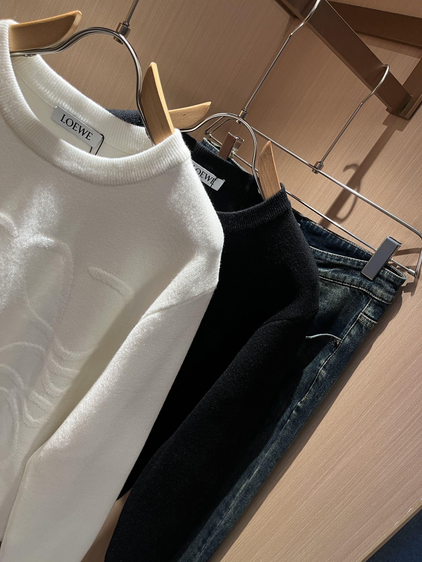 LO*WE/罗*威2025秋冬新款男女同款👫针织羊毛衫，贸易公司渠道货，2025年最新品，官柜同步售卖，