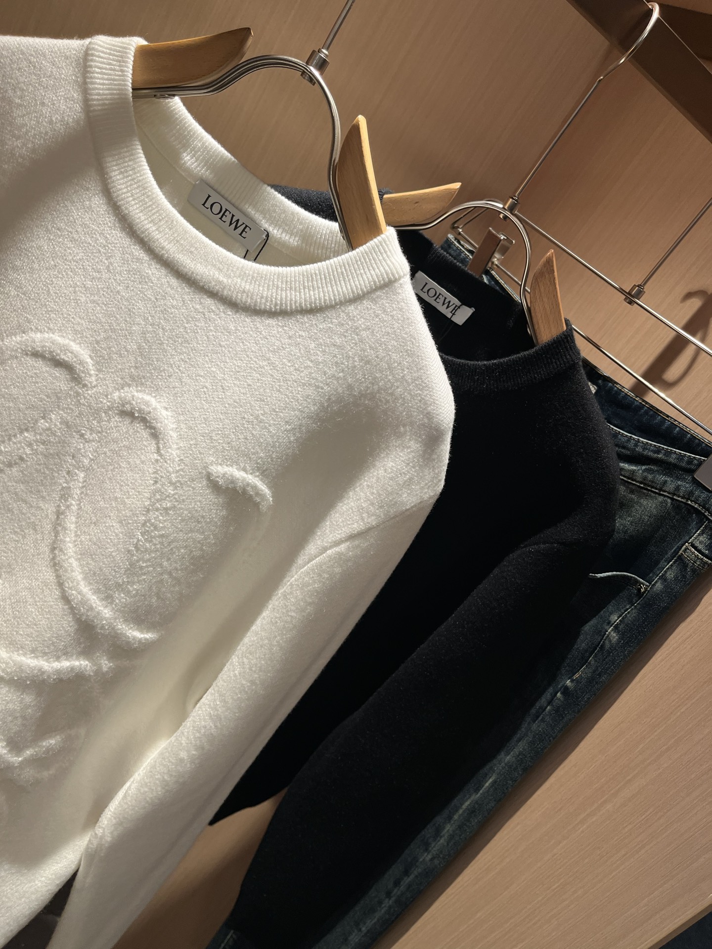 LO*WE/罗*威2025秋冬新款男女同款👫针织羊毛衫，贸易公司渠道货，2025年最新品，官柜同步售卖，