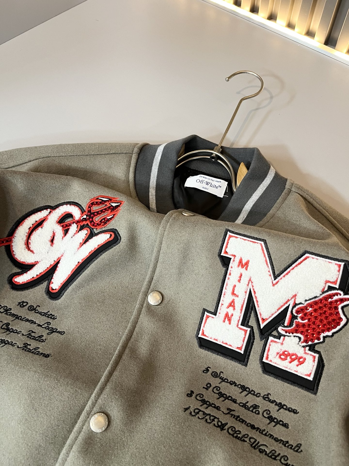 OFF WHITE 2025秋冬新款男士棒球服⚾️夹克外套，意大利原厂订单，代表性十足，规格感十足的精品