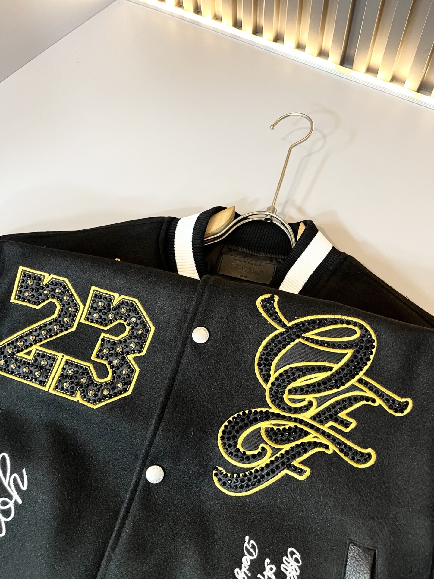 OFF WHITE 2025秋冬新款男士棒球服⚾️夹克外套，意大利原厂订单，代表性十足，规格感十足的精品