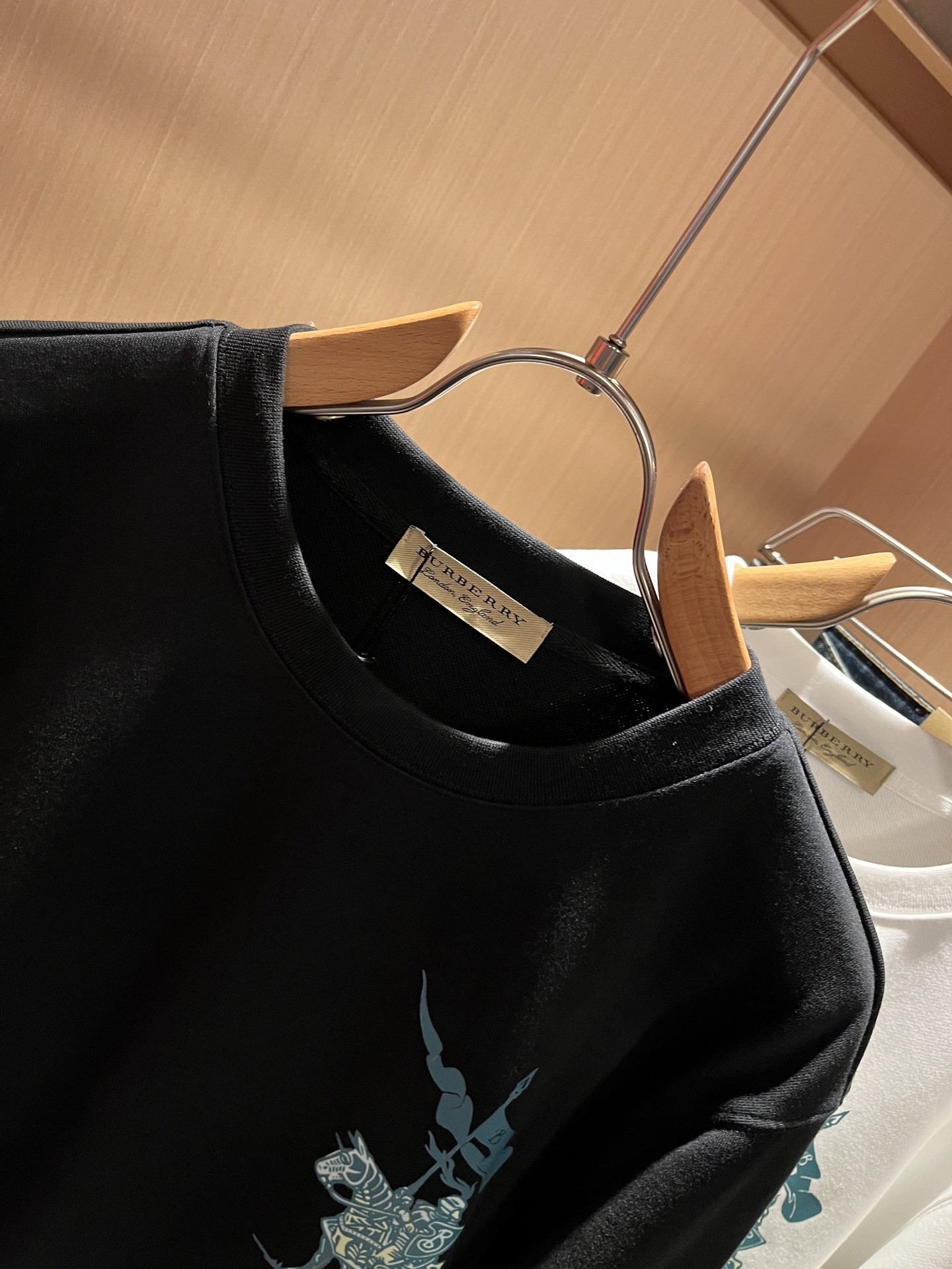 BURBER*Y巴*莉 2025秋冬新款男女同款👫基础休闲百搭棉质圆领卫衣，男女同款卫衣！贸易公司渠道稀