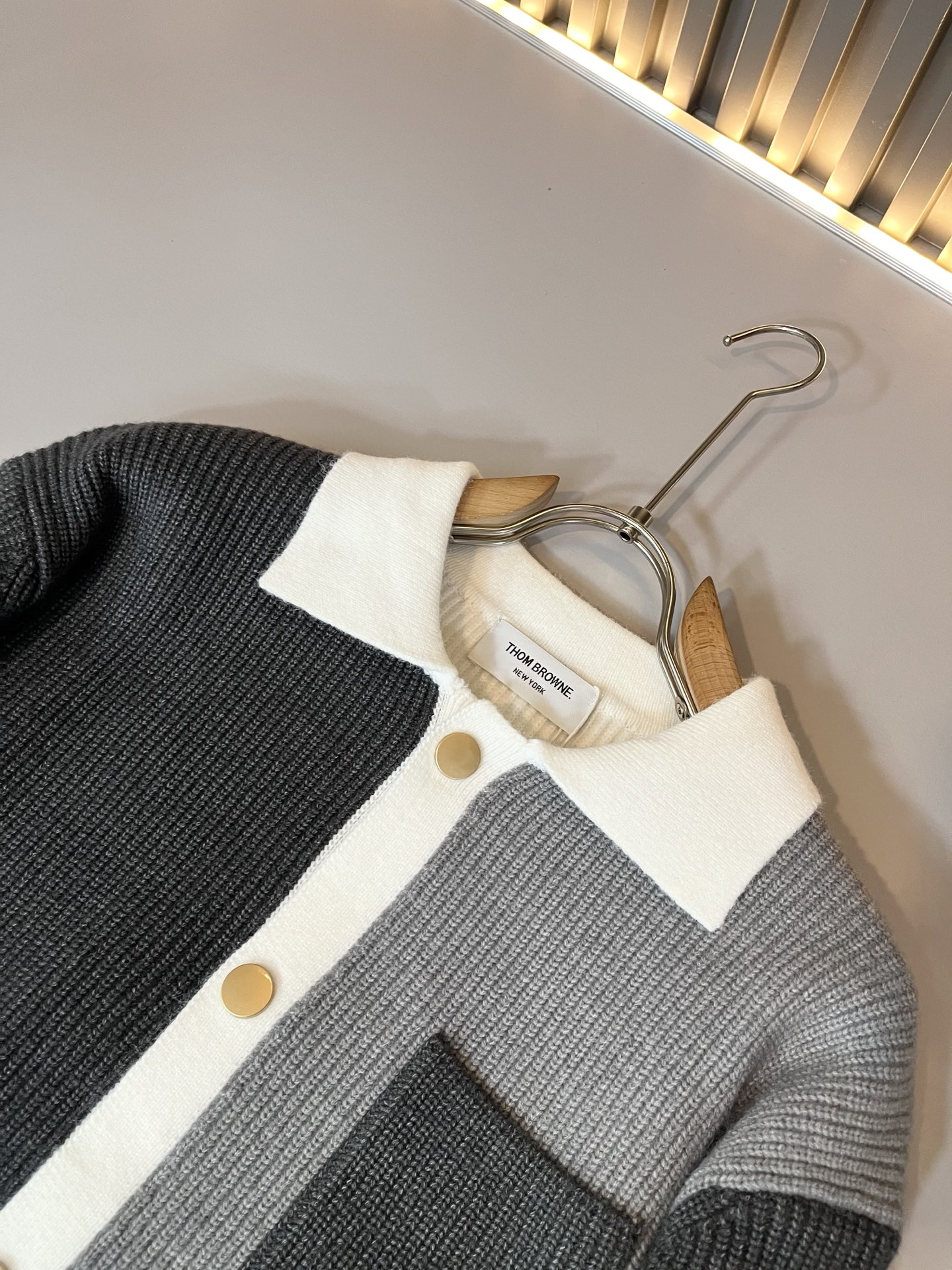 ThomBrow*e汤姆*朗2025秋冬新款男女同款👫针织羊毛衫，今年的专柜新品，男女同款👫超软羊毛面料