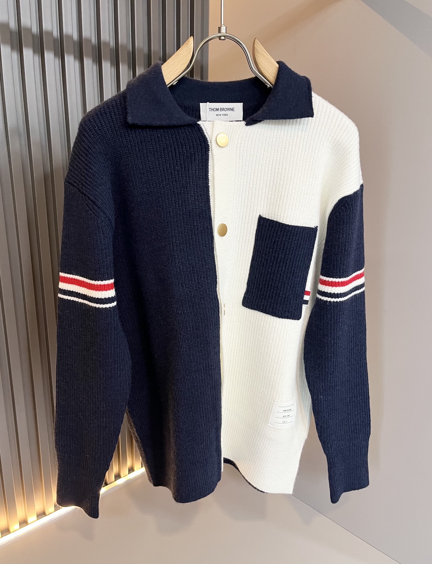 ThomBrow*e汤姆*朗2025秋冬新款男女同款👫针织羊毛衫，今年的专柜新品，男女同款👫超软羊毛面料