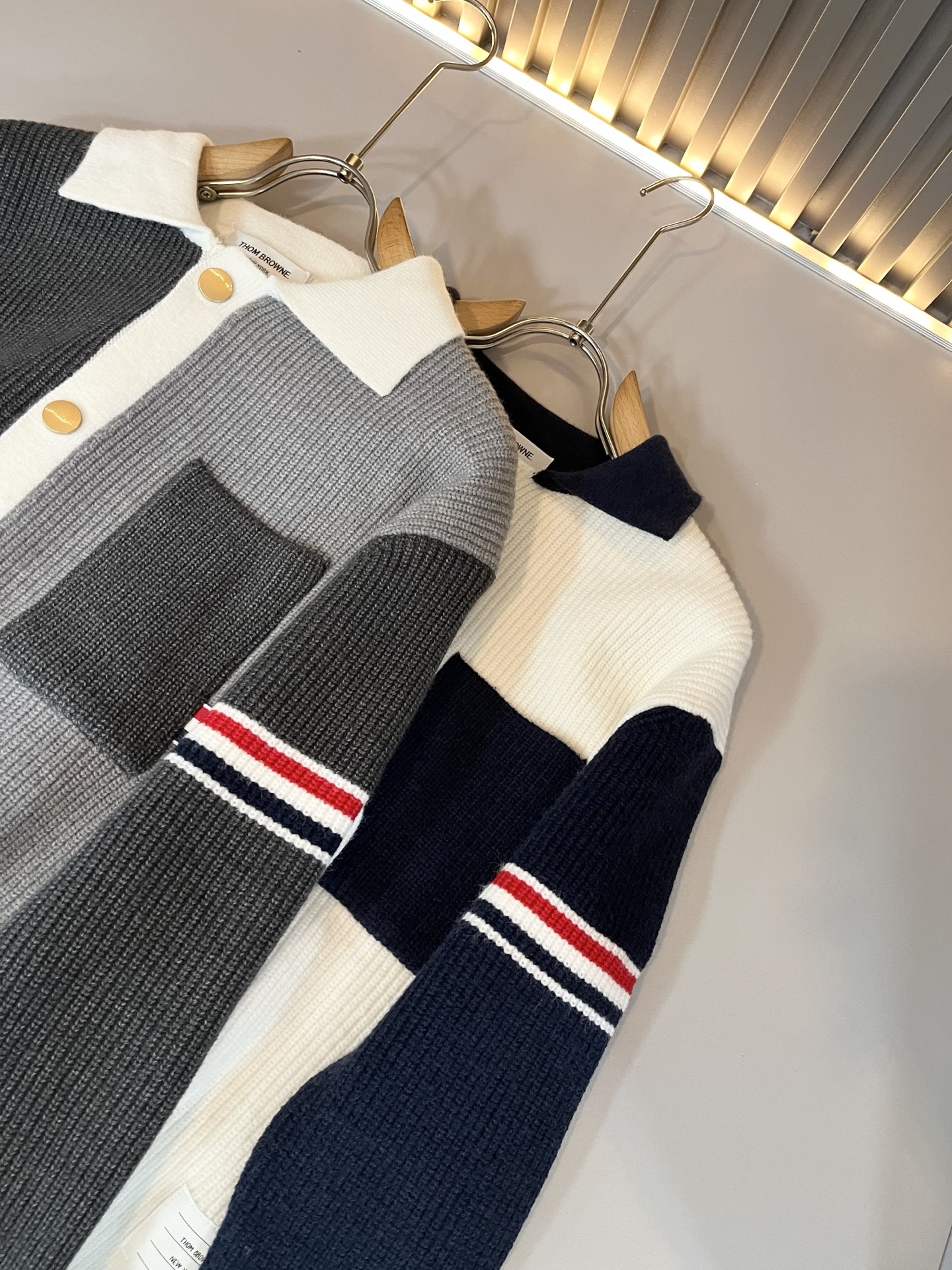 ThomBrow*e汤姆*朗2025秋冬新款男女同款👫针织羊毛衫，今年的专柜新品，男女同款👫超软羊毛面料