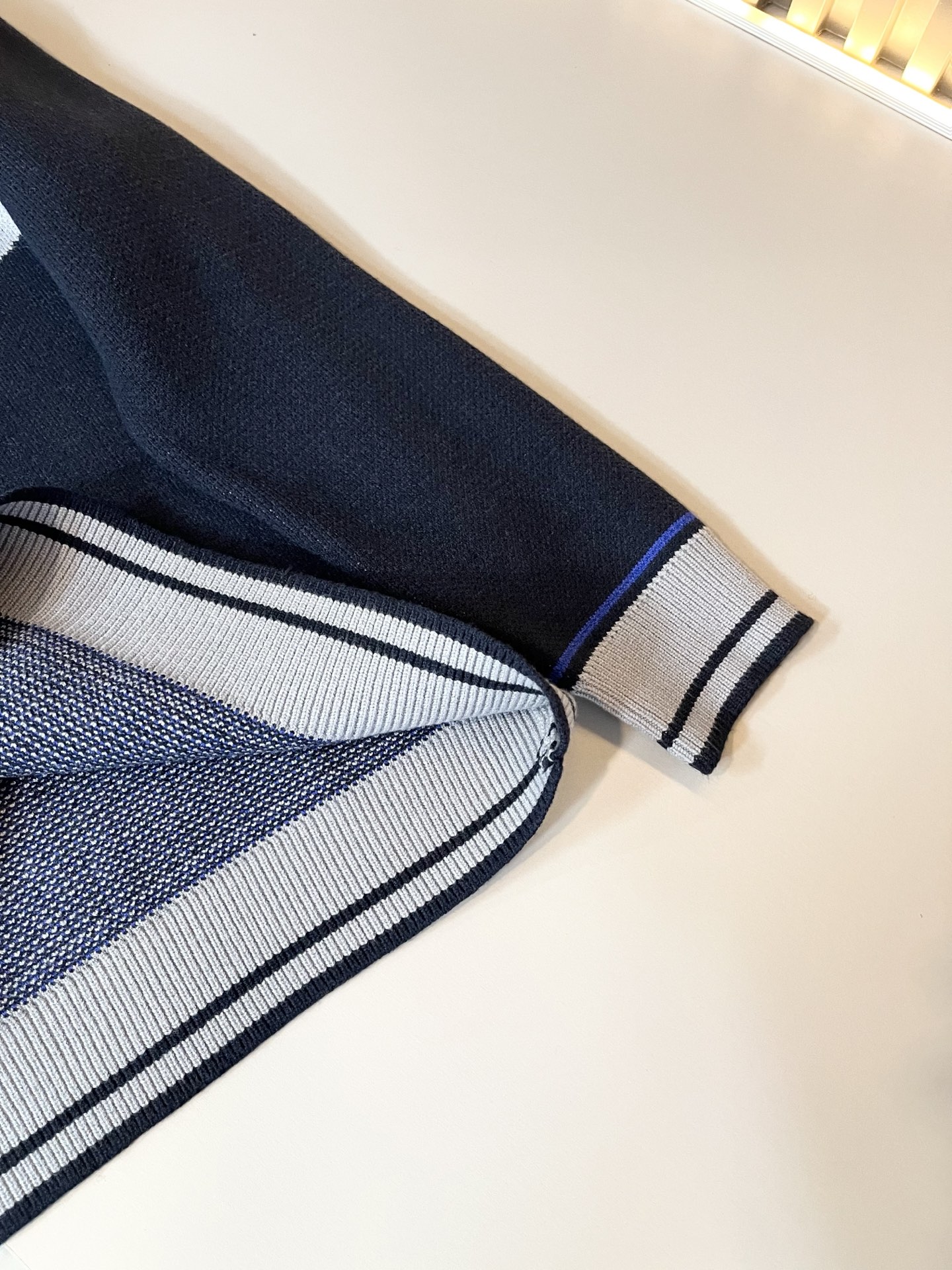 VERS*CE/范*哲 2025秋冬新品原单长袖羊毛衫，VERS*CE/范*哲 贸易公司渠道 产品 值的