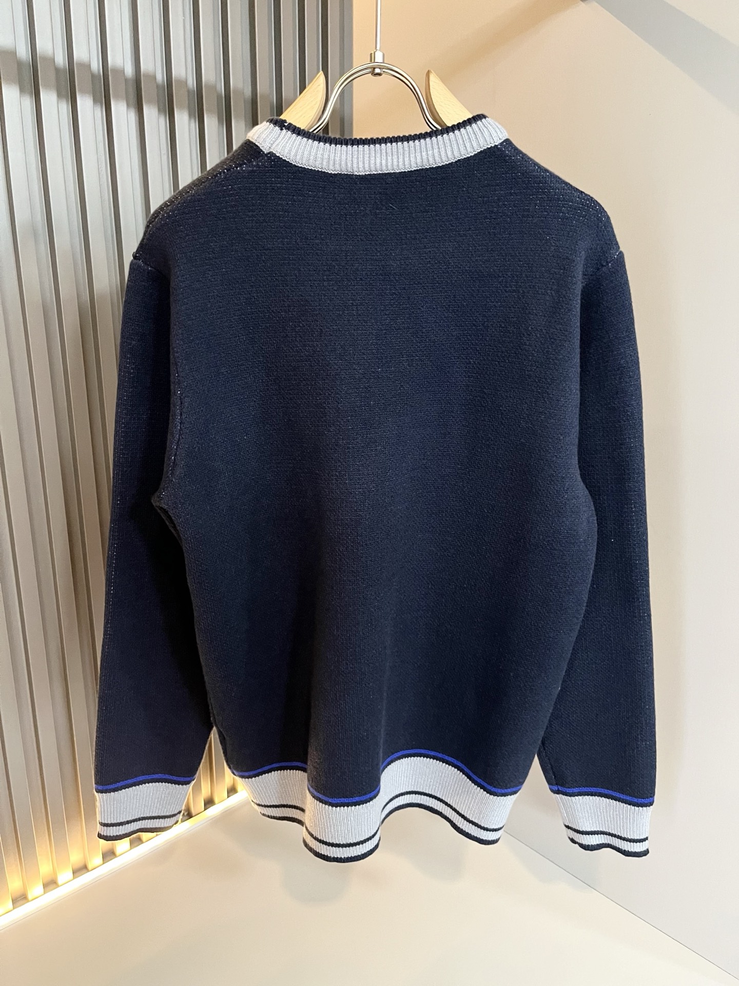 VERS*CE/范*哲 2025秋冬新品原单长袖羊毛衫，VERS*CE/范*哲 贸易公司渠道 产品 值的