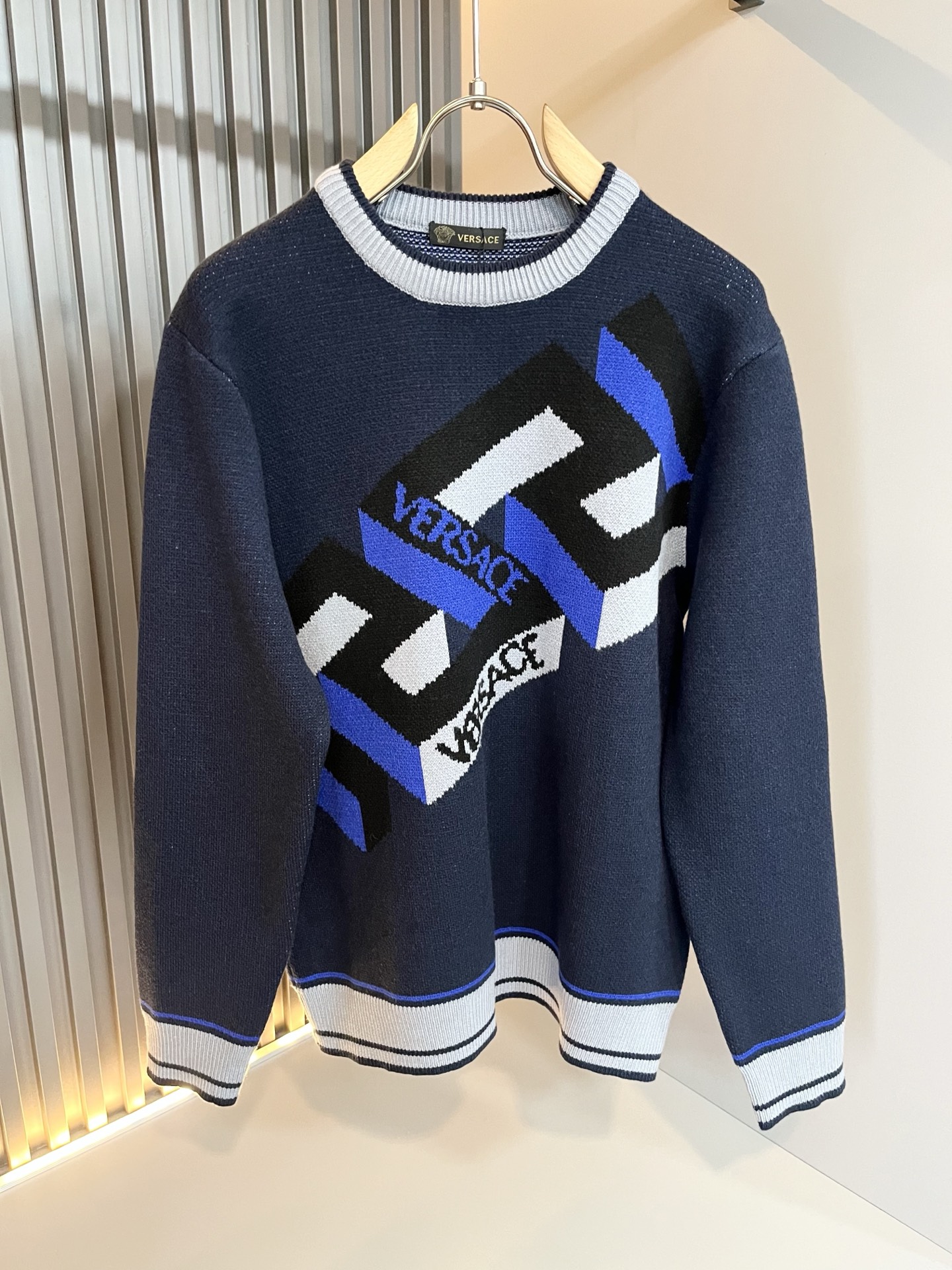 VERS*CE/范*哲 2025秋冬新品原单长袖羊毛衫，VERS*CE/范*哲 贸易公司渠道 产品 值的