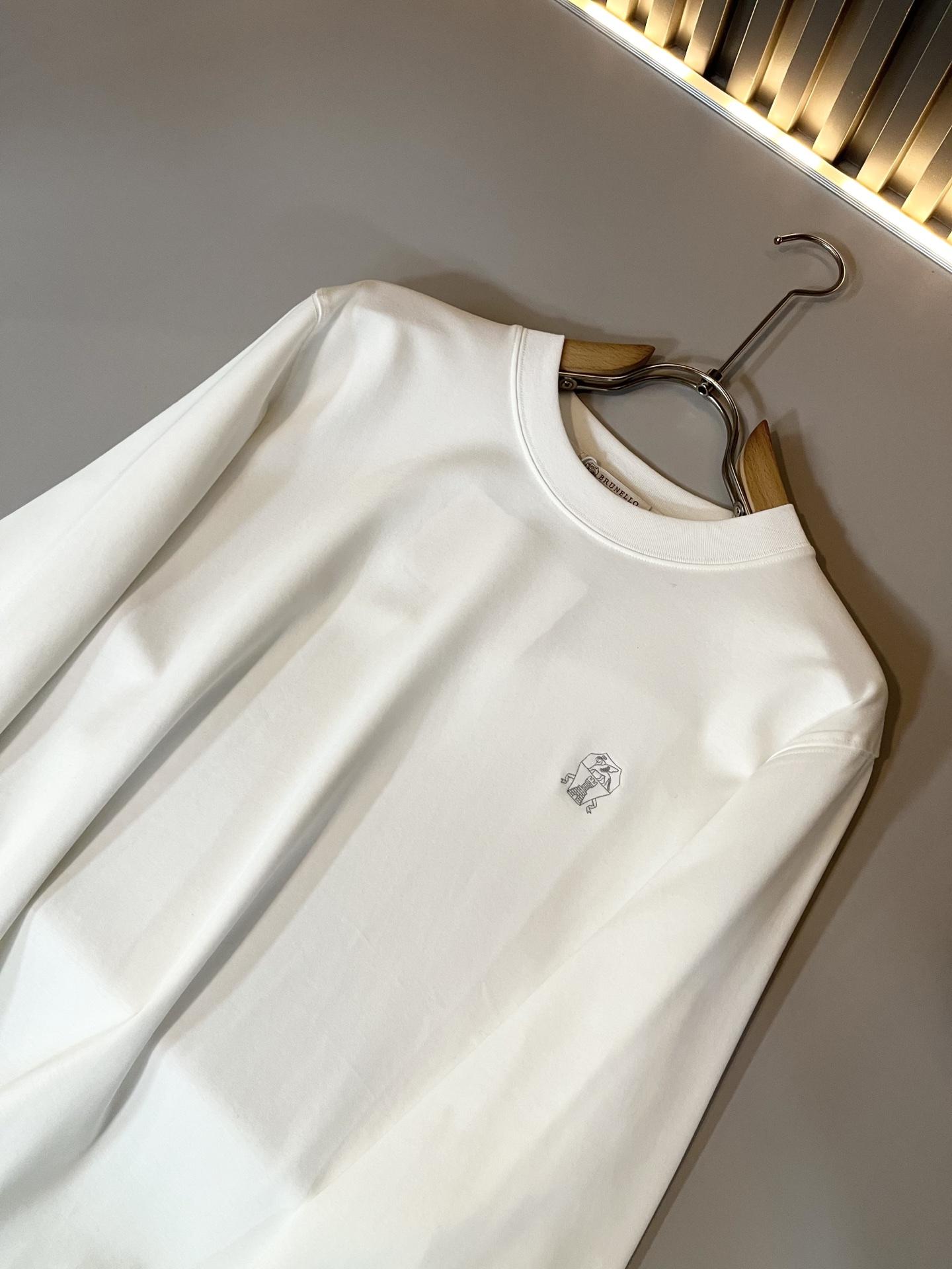 BC-Brunello Cucineli 2025秋冬新款男士打底衫，众多明星都爱穿的时尚百搭单品！胸前