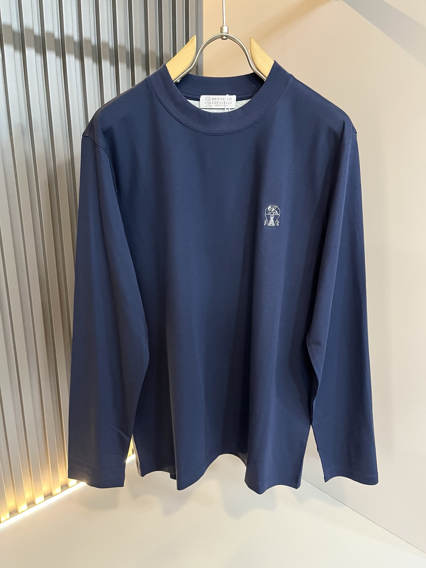 BC-Brunello Cucineli 2025秋冬新款男士打底衫，众多明星都爱穿的时尚百搭单品！胸前