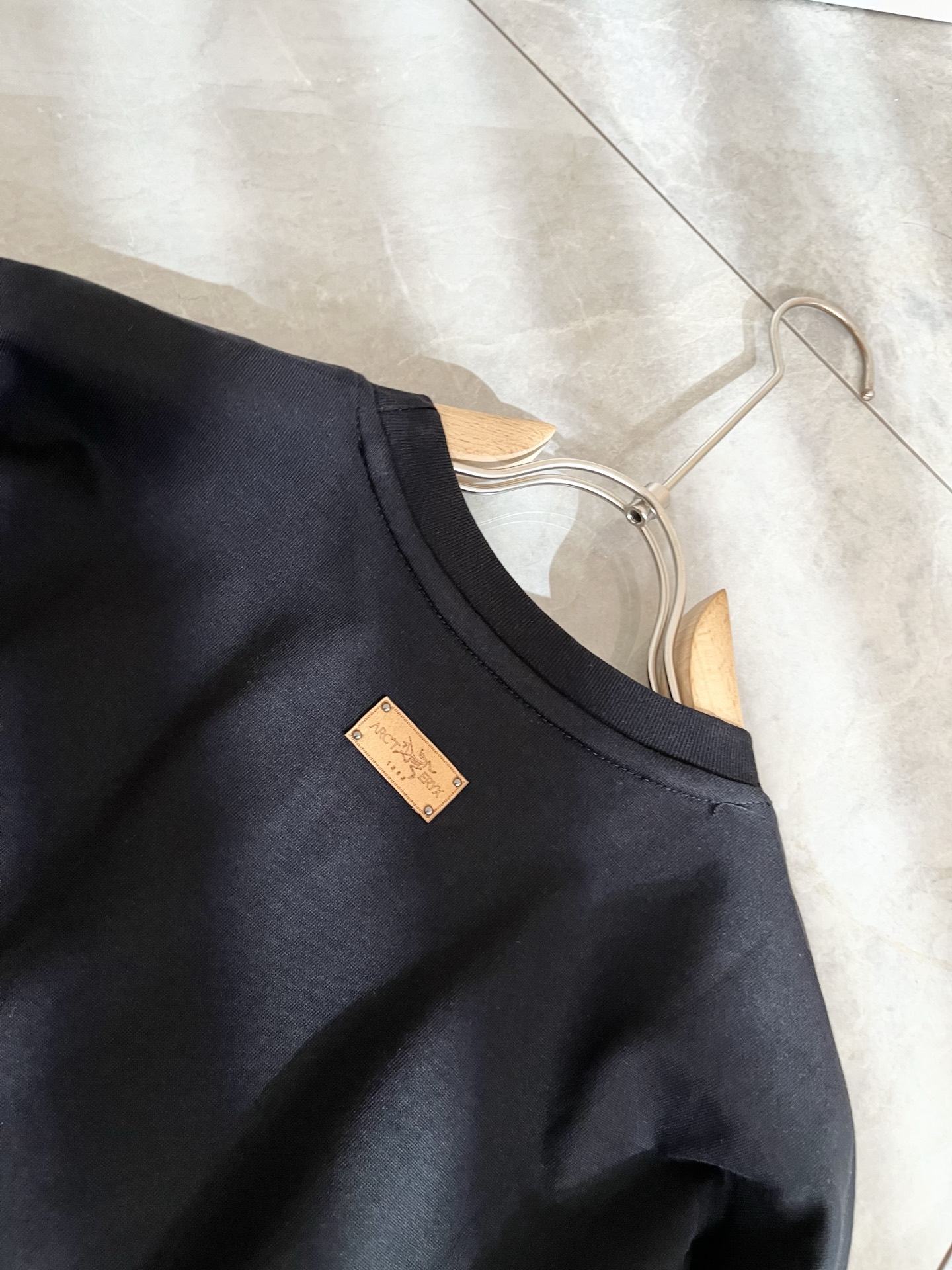 ARCTER*X始*祖鸟 2025秋冬新款男女同款👫休闲打底衫，户外品牌可能大家第一想到的就是加拿大鹅、