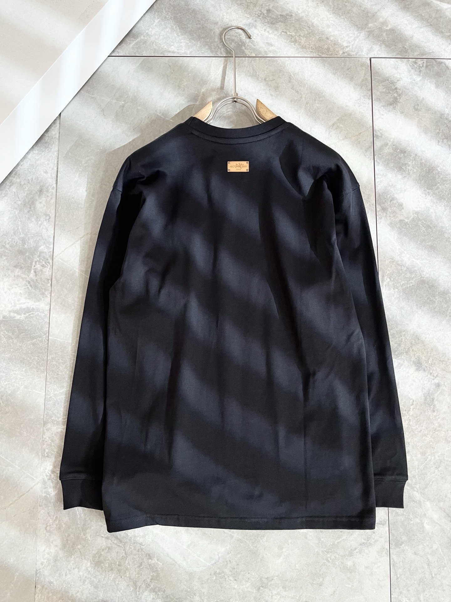 ARCTER*X始*祖鸟 2025秋冬新款男女同款👫休闲打底衫，户外品牌可能大家第一想到的就是加拿大鹅、