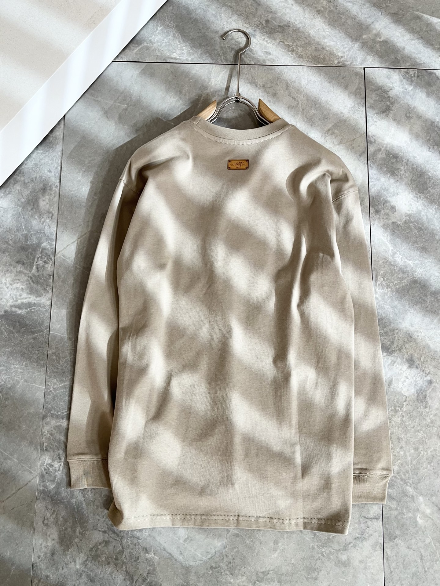 ARCTER*X始*祖鸟 2025秋冬新款男女同款👫休闲打底衫，户外品牌可能大家第一想到的就是加拿大鹅、