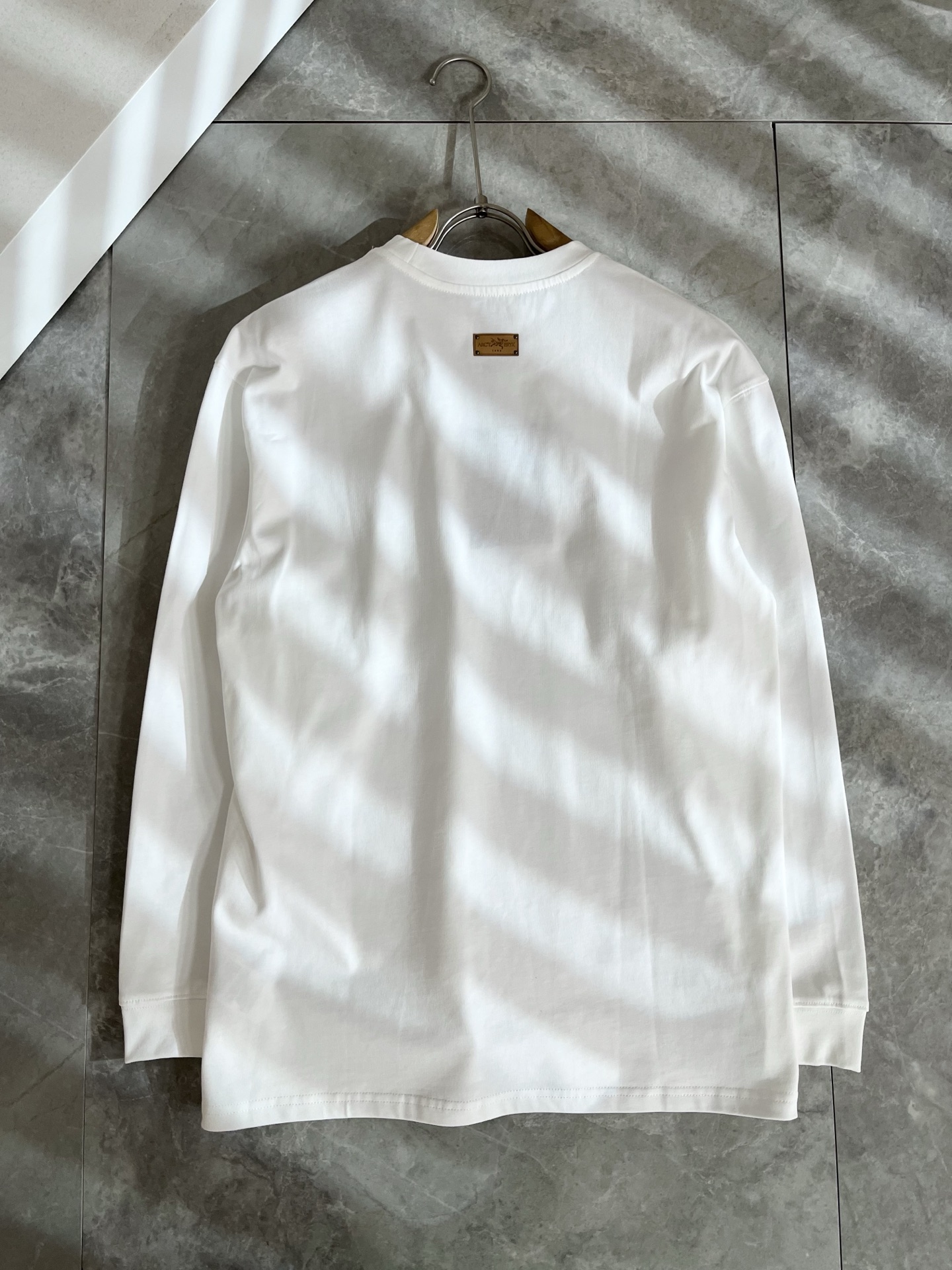 ARCTER*X始*祖鸟 2025秋冬新款男女同款👫休闲打底衫，户外品牌可能大家第一想到的就是加拿大鹅、