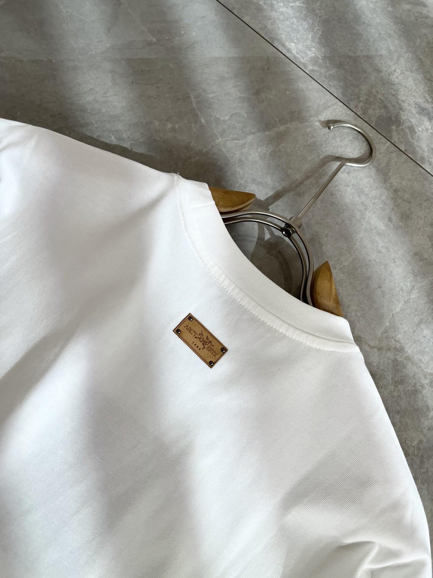 ARCTER*X始*祖鸟 2025秋冬新款男女同款👫休闲打底衫，户外品牌可能大家第一想到的就是加拿大鹅、