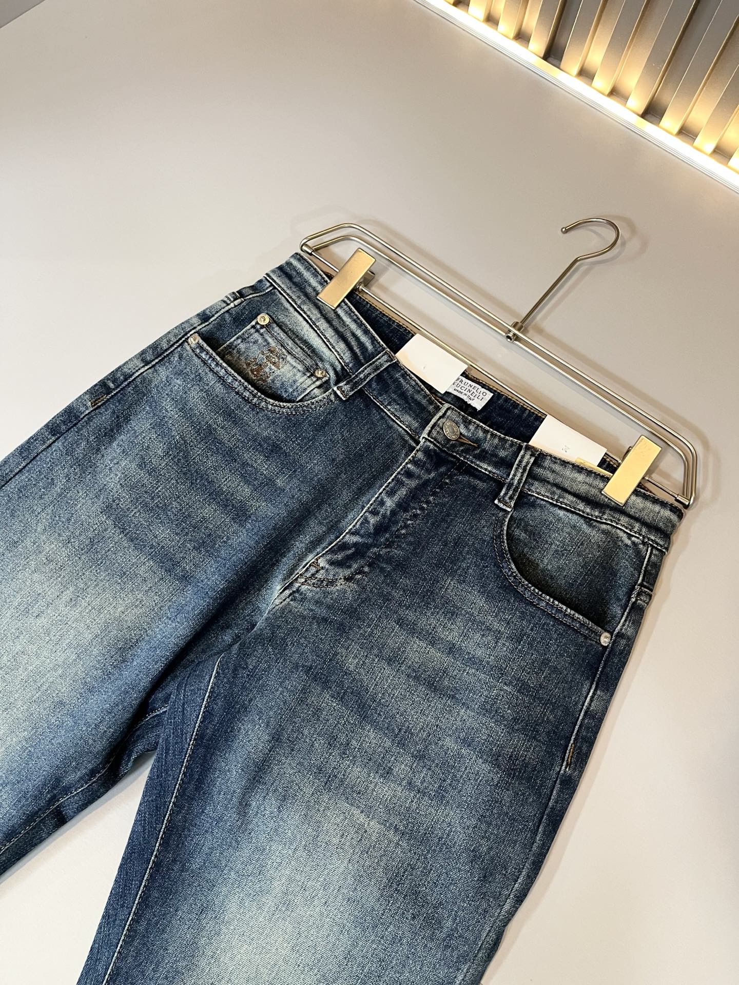 BC-Brunello Cucineli 2025秋冬新品男士时装款高端休闲牛仔裤，香港洋行渠道货，日本