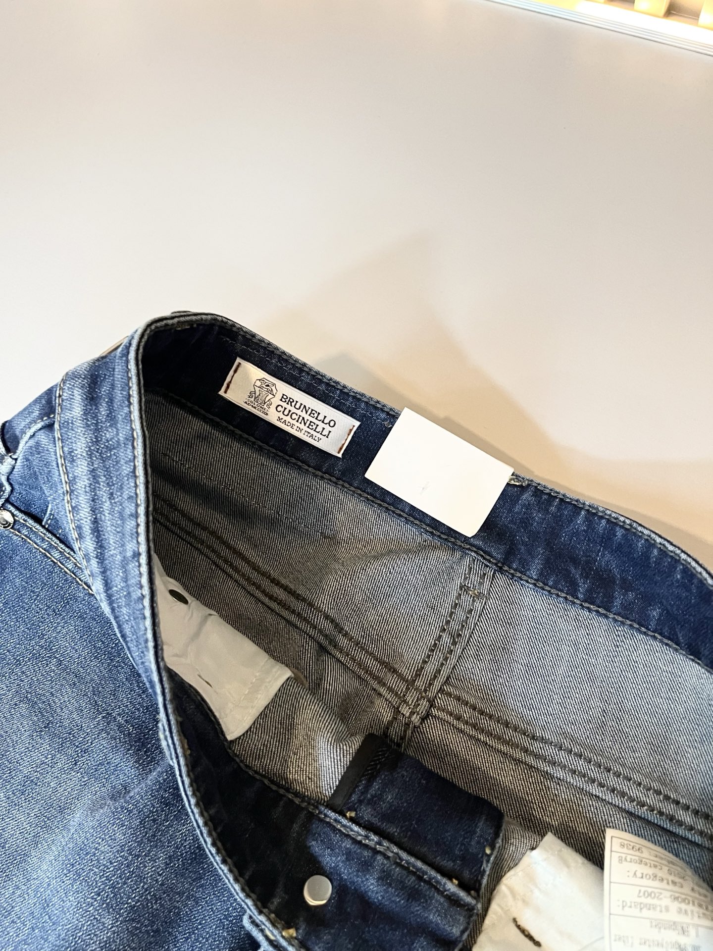 BC-Brunello Cucineli 2025秋冬新品男士时装款高端休闲牛仔裤，香港洋行渠道货，日本