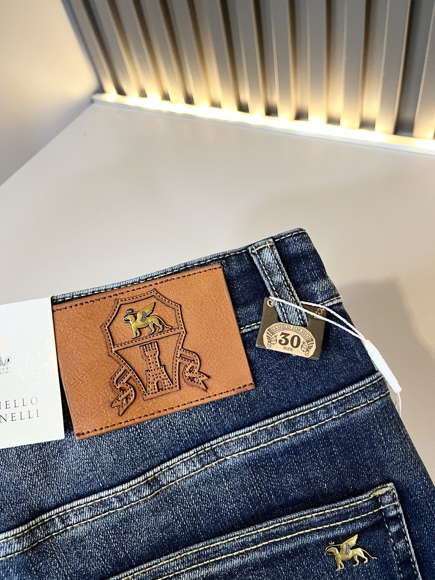 BC-Brunello Cucineli 2025秋冬新品男士时装款高端休闲牛仔裤，香港洋行渠道货，日本