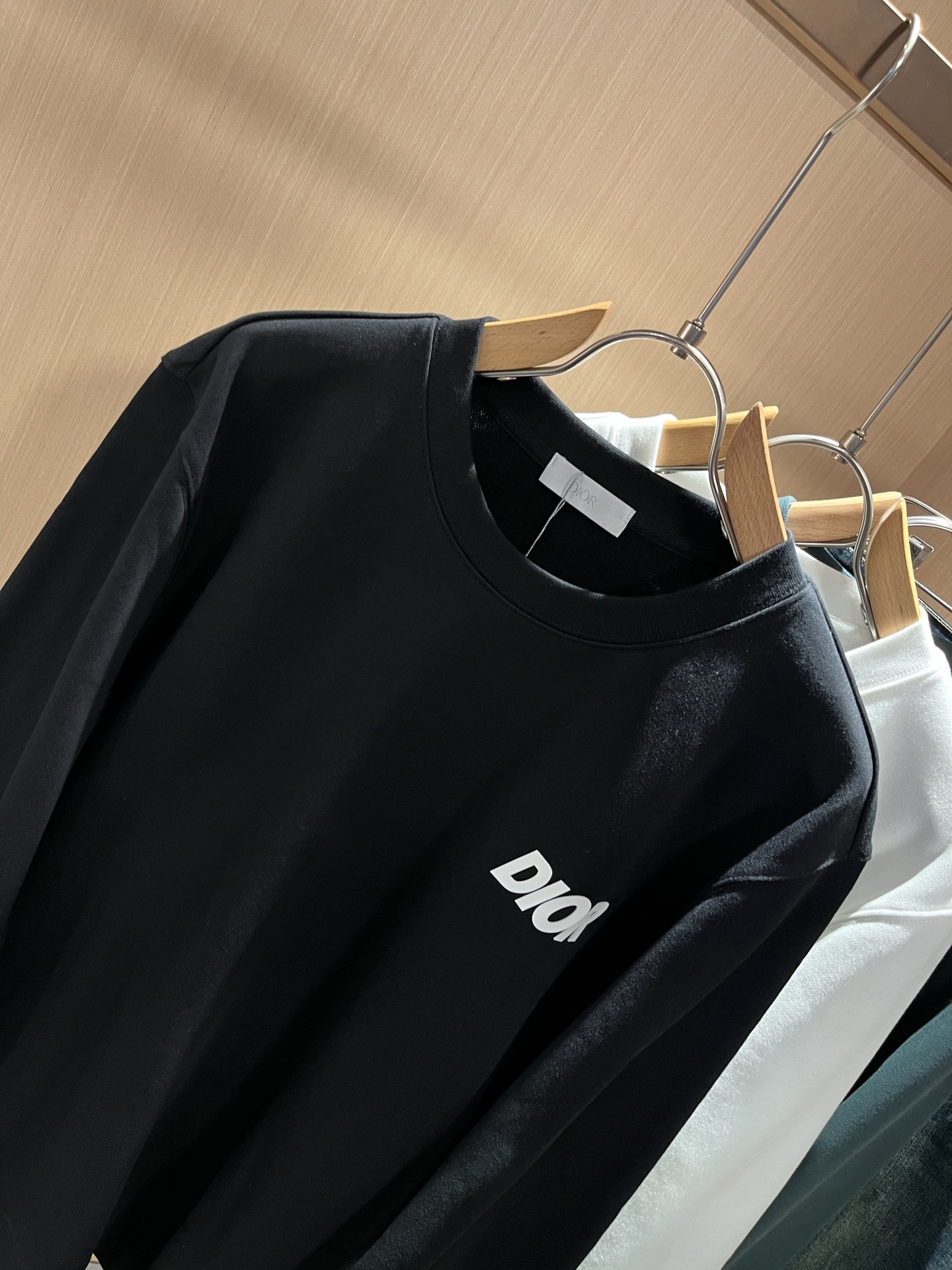 Dio*迪家 2025秋冬新款男女同款👫长袖卫衣，专柜同步发售！定制专属纯棉面料卫衣，定制原版工艺螺纹，