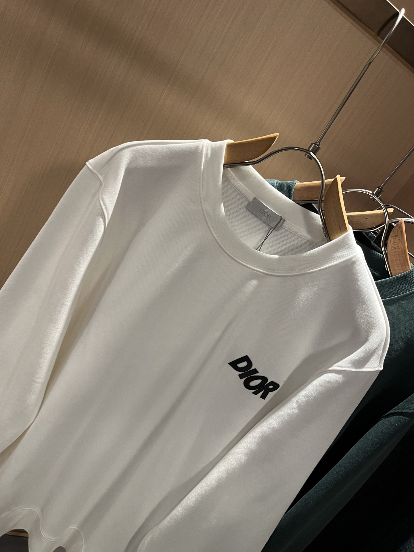 Dio*迪家 2025秋冬新款男女同款👫长袖卫衣，专柜同步发售！定制专属纯棉面料卫衣，定制原版工艺螺纹，