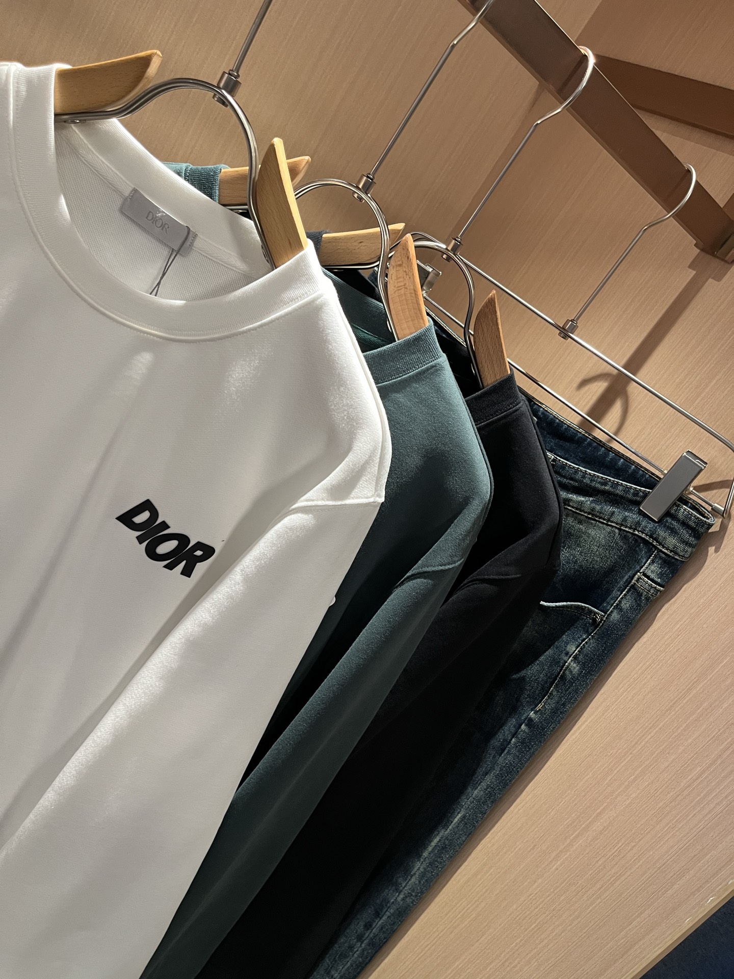 Dio*迪家 2025秋冬新款男女同款👫长袖卫衣，专柜同步发售！定制专属纯棉面料卫衣，定制原版工艺螺纹，