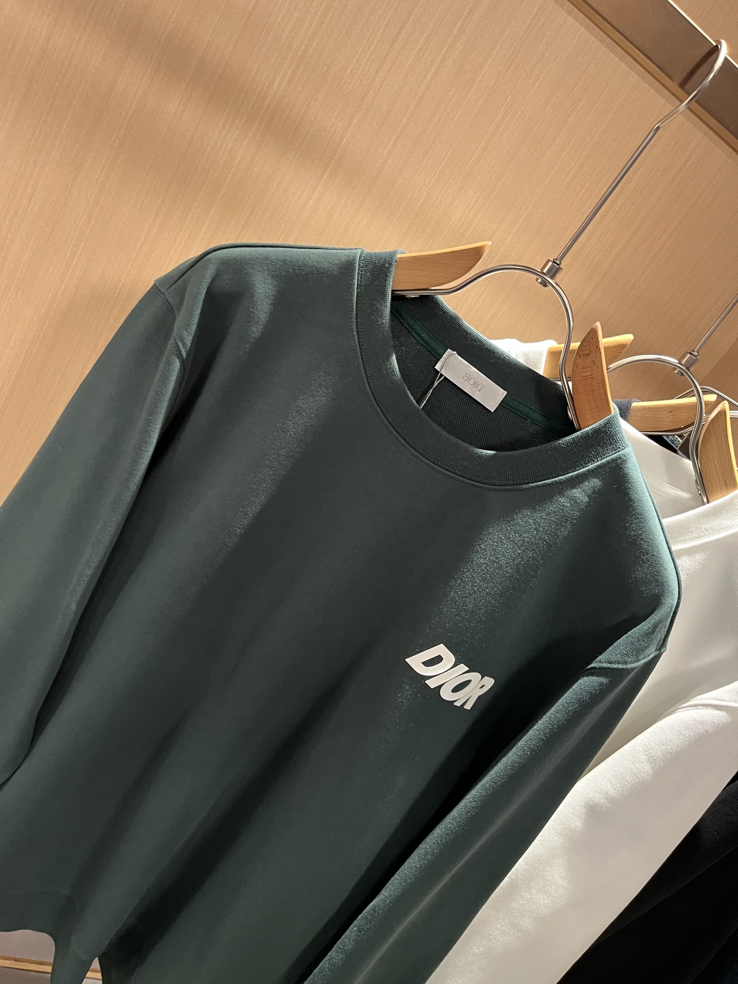 Dio*迪家 2025秋冬新款男女同款👫长袖卫衣，专柜同步发售！定制专属纯棉面料卫衣，定制原版工艺螺纹，