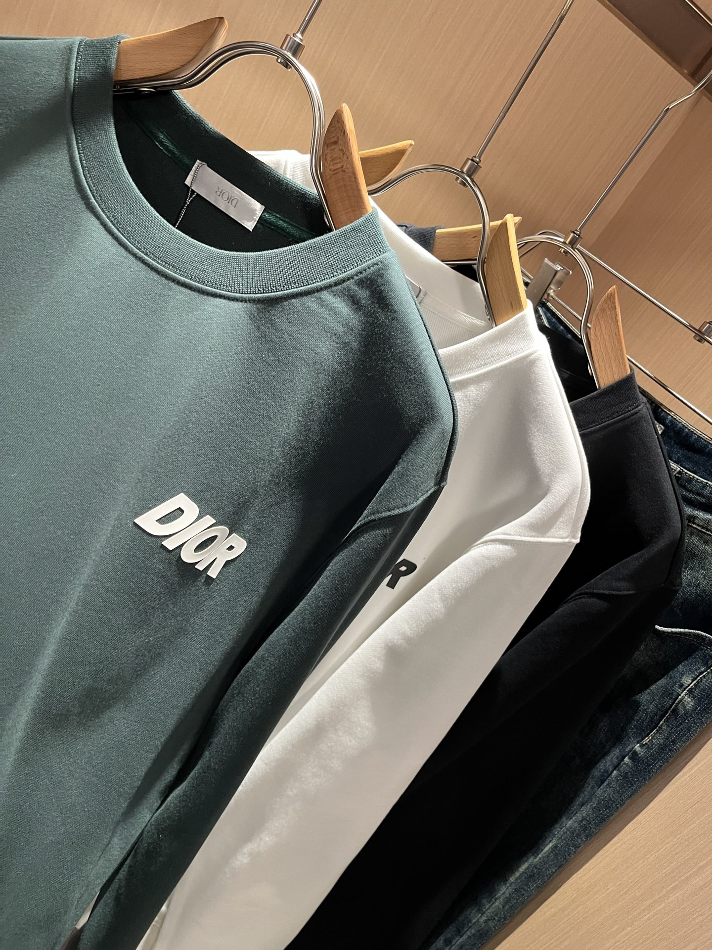 Dio*迪家 2025秋冬新款男女同款👫长袖卫衣，专柜同步发售！定制专属纯棉面料卫衣，定制原版工艺螺纹，