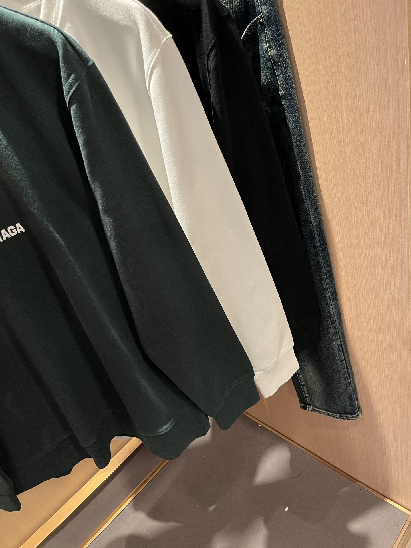 BALENCIA*巴黎*家 2025秋冬最新款百搭卫衣，男女同款👫❤️经典标志图案字母logo图案压胶工