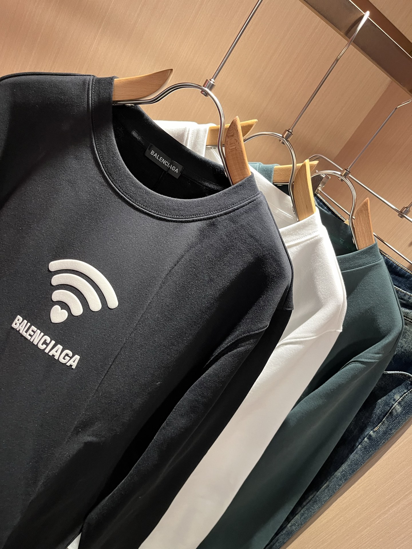 BALENCIA*巴黎*家 2025秋冬最新款百搭卫衣，男女同款👫❤️经典标志图案字母logo图案压胶工