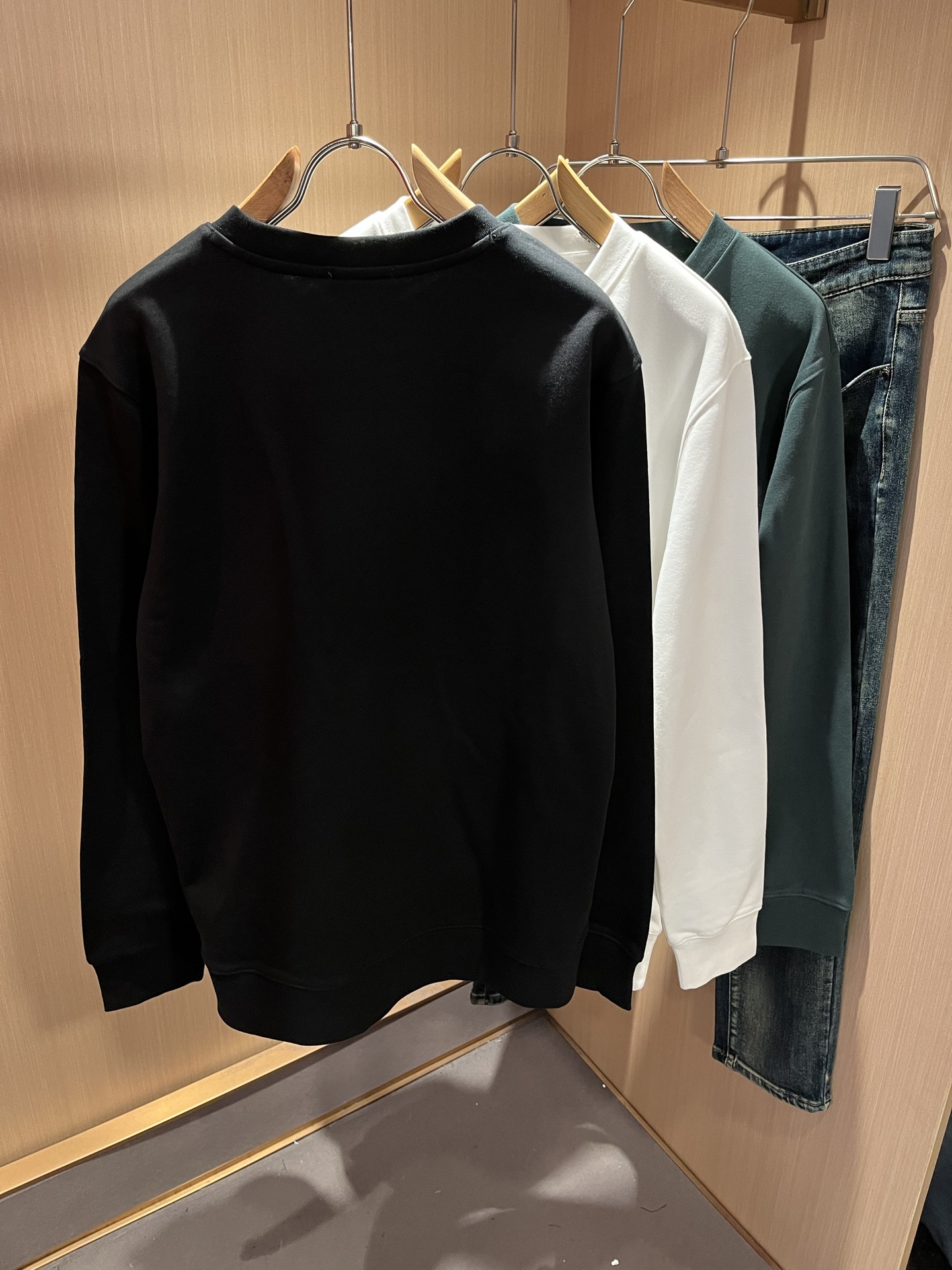 BALENCIA*巴黎*家 2025秋冬最新款百搭卫衣，男女同款👫❤️经典标志图案字母logo图案压胶工