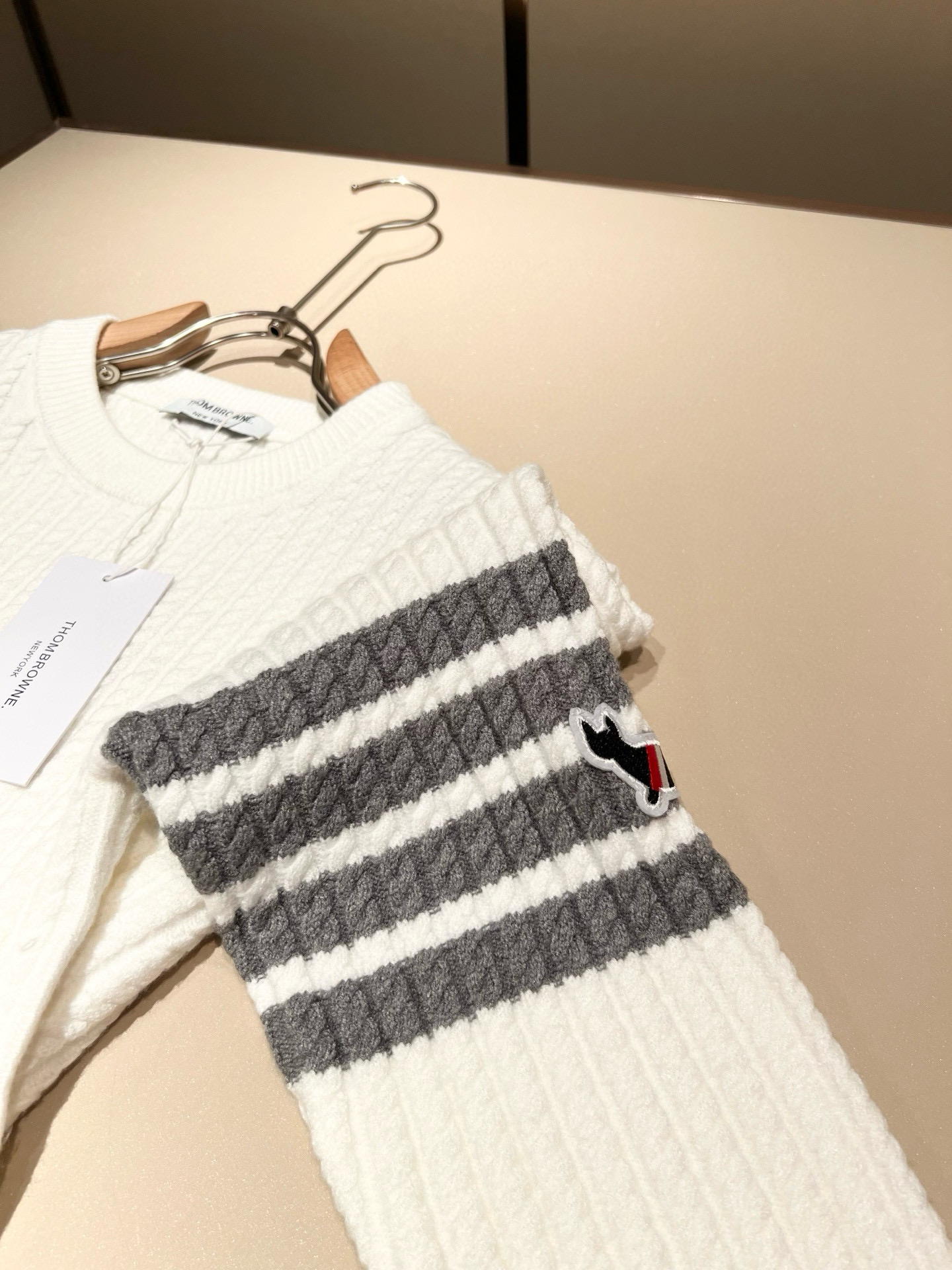 ThomBrow*e汤姆*朗2025秋冬新款男女同款👫针织羊毛衫，今年的专柜新品，男女同款👫超软羊毛面料