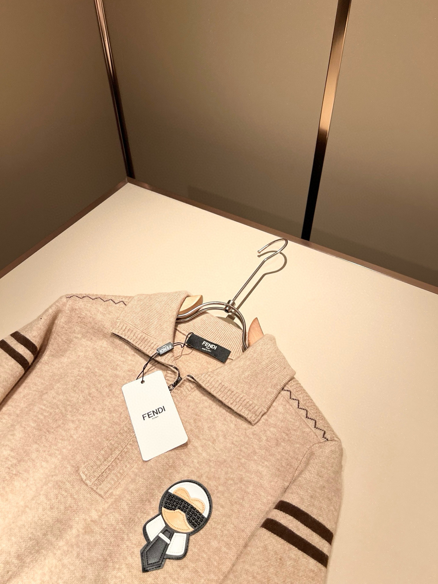 FEN*I 芬*迪2025秋冬新款FD家族男女同款拉链款高领针织羊毛开衫，男女同款👫百搭。意大利原厂订单