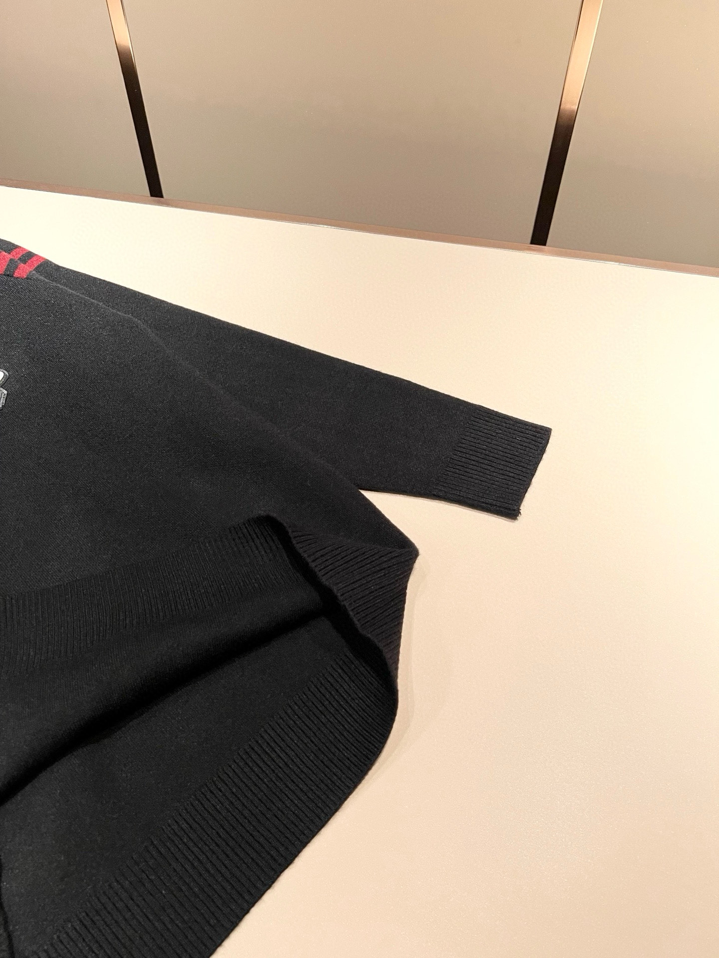 FEN*I 芬*迪2025秋冬新款FD家族男女同款拉链款高领针织羊毛开衫，男女同款👫百搭。意大利原厂订单