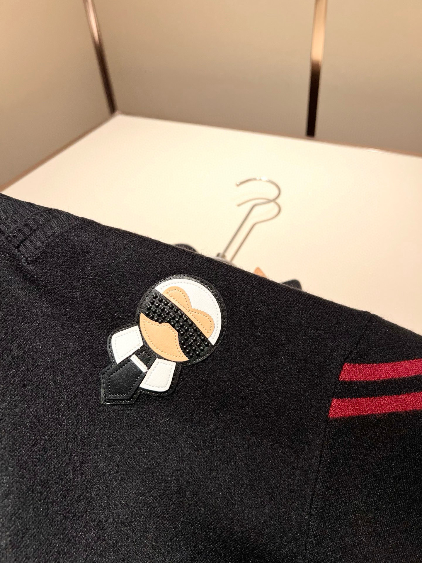 FEN*I 芬*迪2025秋冬新款FD家族男女同款拉链款高领针织羊毛开衫，男女同款👫百搭。意大利原厂订单