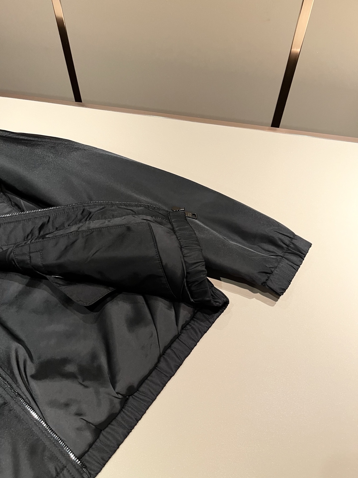 PRAD*A普*达2025秋冬休闲夹克外套，最新时尚休闲拉链夹克，时尚夹克外套!贸易公司渠道稀出，同步官