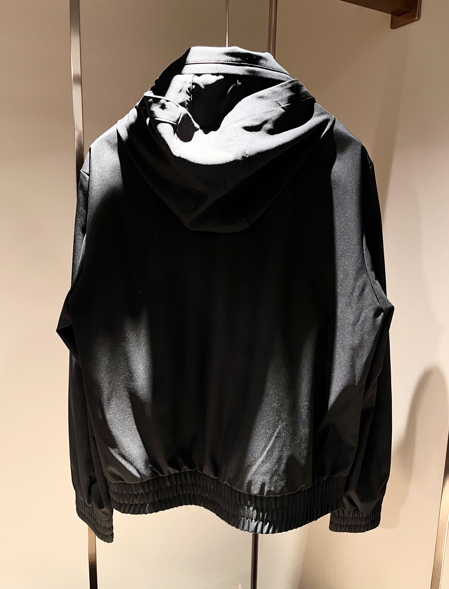 Ermenegildo Zeg*a杰*亚 2025秋冬新款男士夹克外套，外贸公司订单！客供聚酯纤维材质，