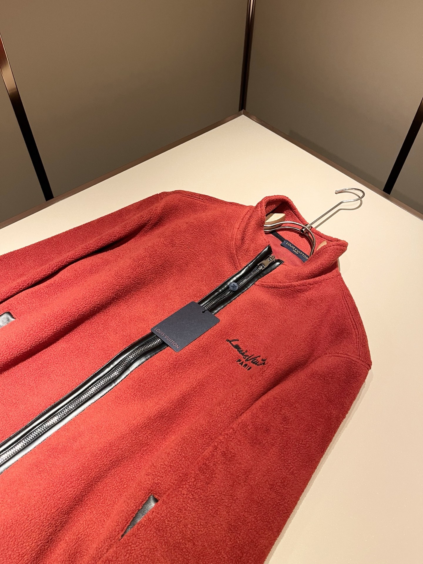 Louis Vuit*on 路易*登 2025秋冬新款轻奢男女同款👫摇粒绒夹克外套，路易家族的新高端，细