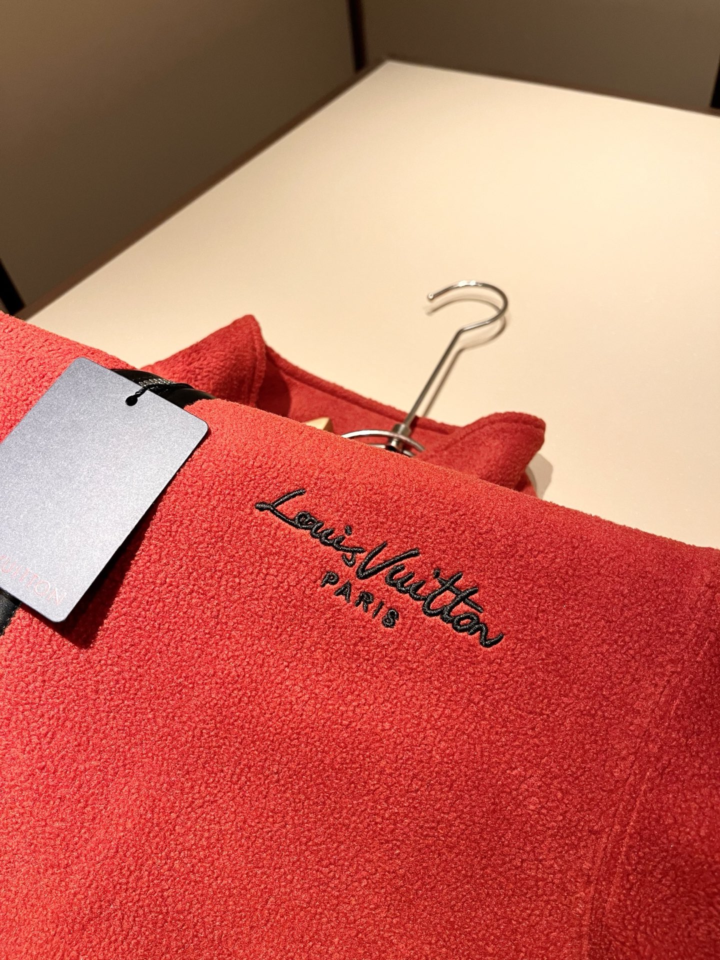 Louis Vuit*on 路易*登 2025秋冬新款轻奢男女同款👫摇粒绒夹克外套，路易家族的新高端，细