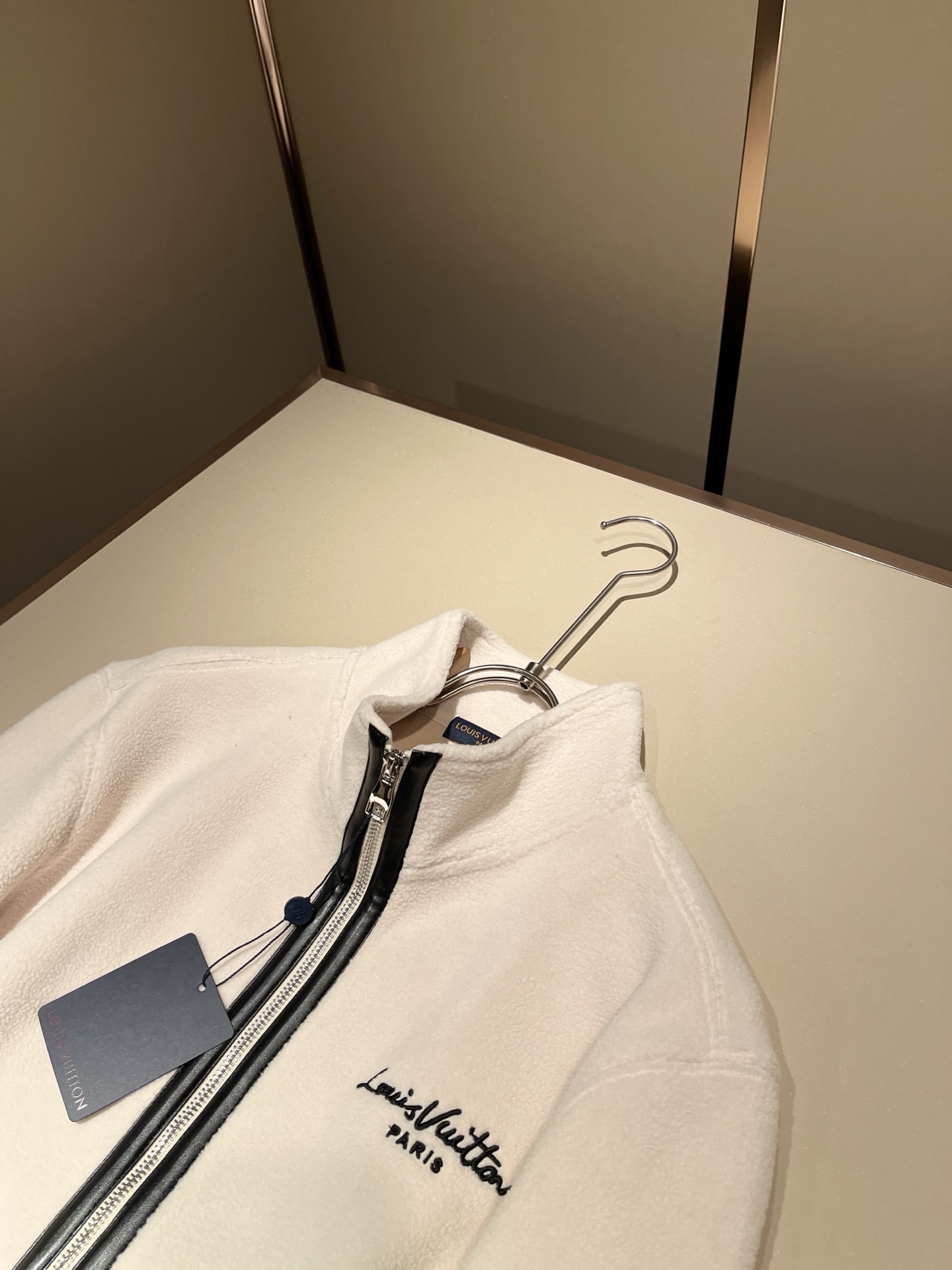 Louis Vuit*on 路易*登 2025秋冬新款轻奢男女同款👫摇粒绒夹克外套，路易家族的新高端，细