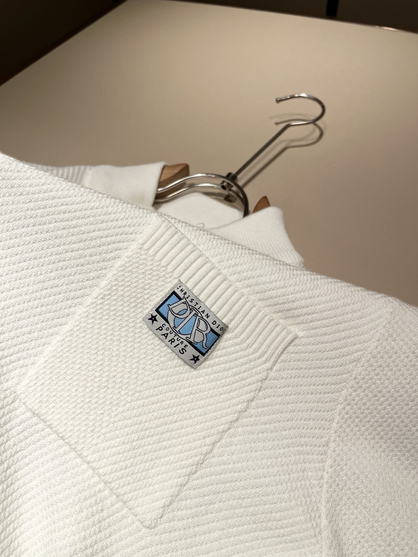 Dio*r迪*奥 2025秋冬男士休闲针织羊毛开衫，最新时尚休闲，贸易公司渠道稀出，同步官网发售，男神女