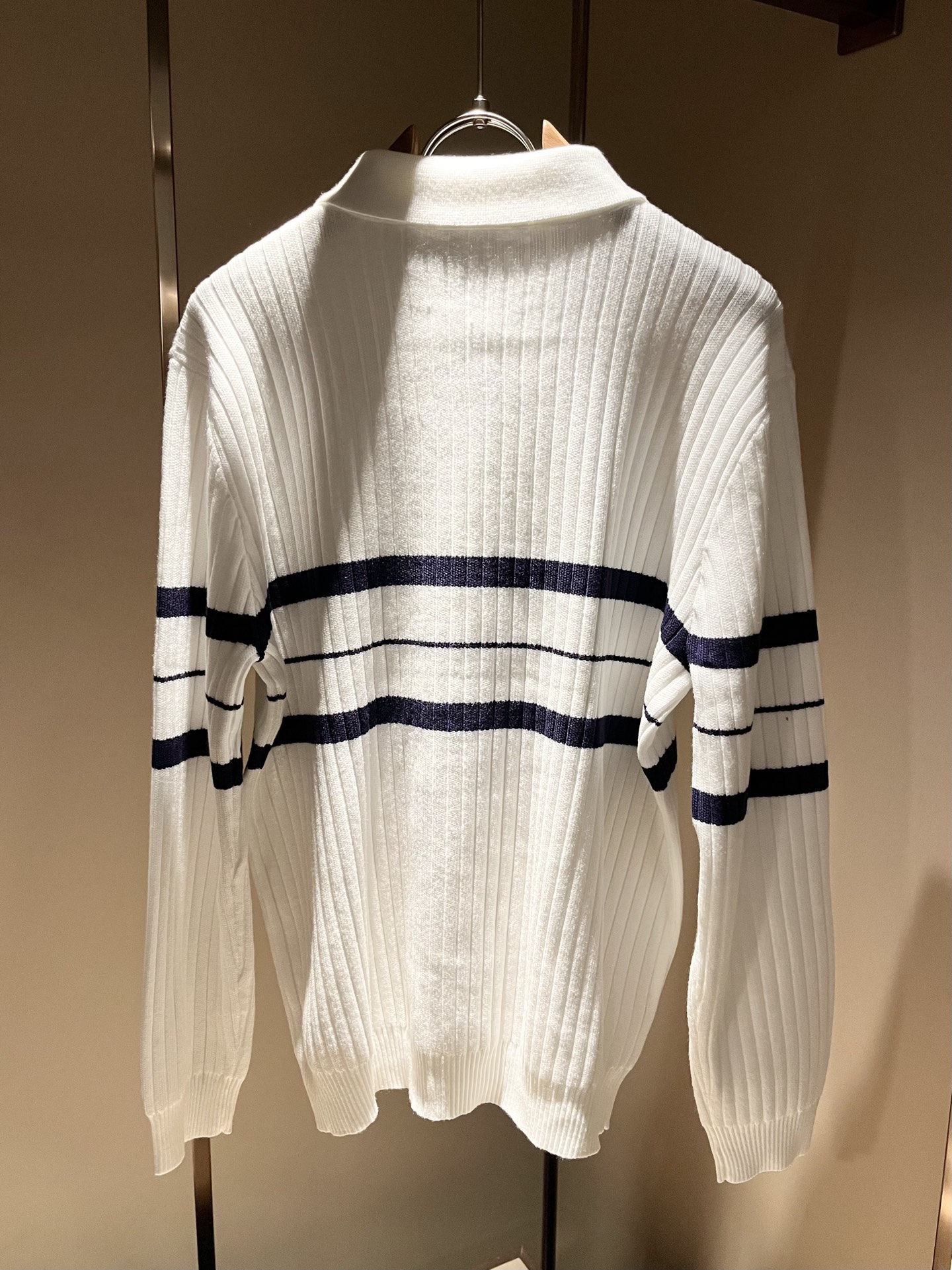 PRAD*A普*达2025秋冬新款男士针织羊毛衫，最新款全网独家首上！！~既经典有时尚百搭，谁不爱啊，将